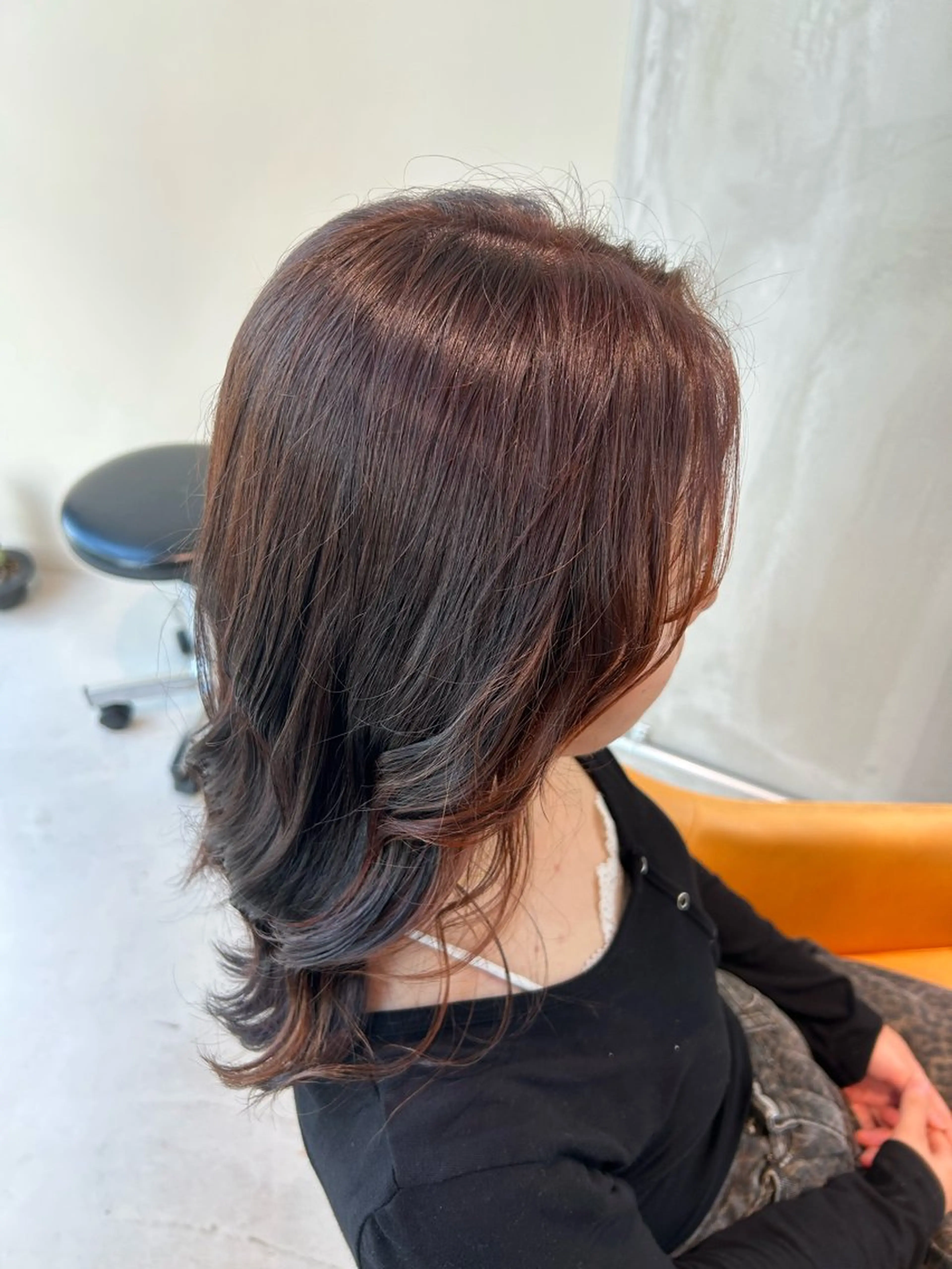 カラー ブラウンカラー オレンジ オレンジブラウン 菰口 美優のヘアスタイル