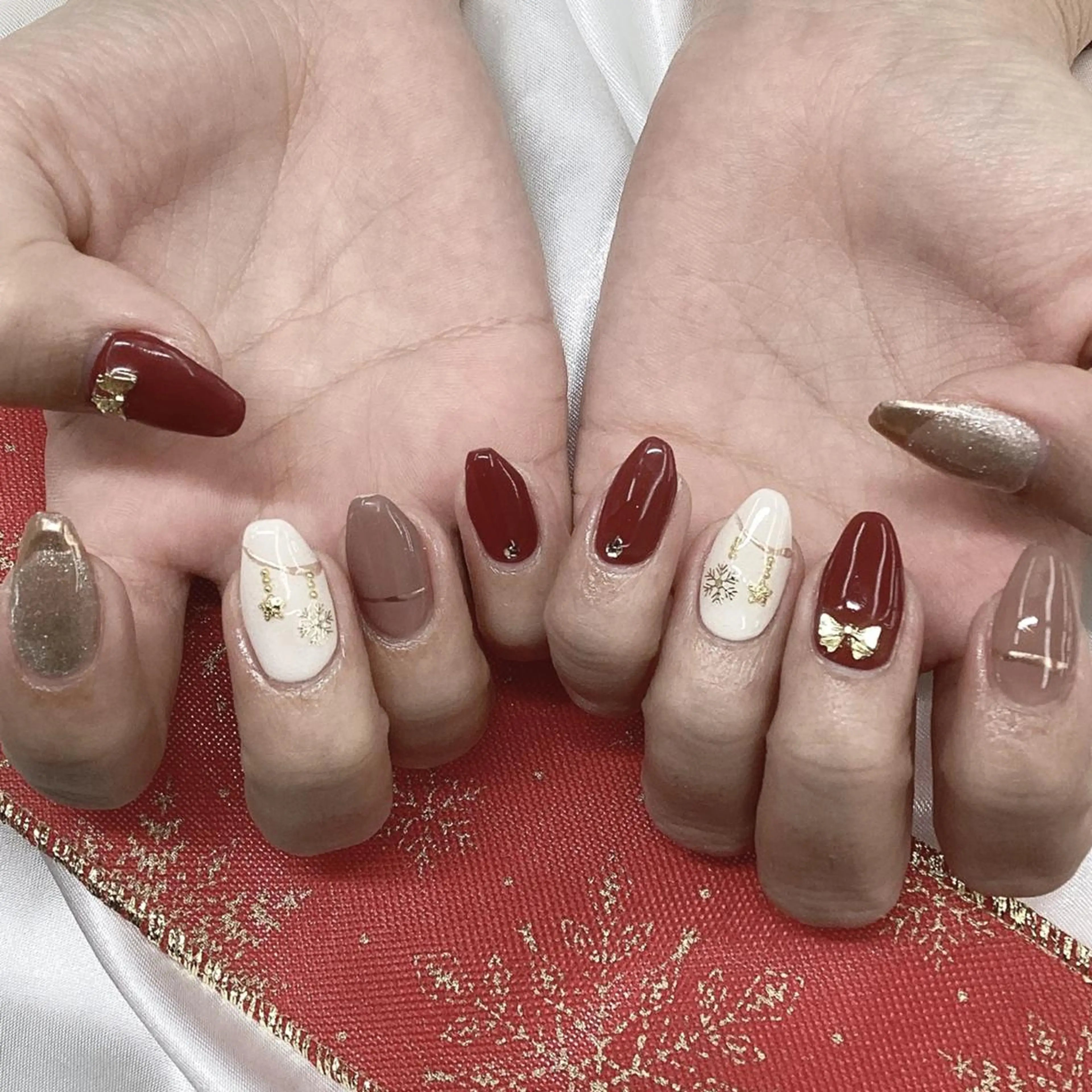 ネイル Nail salon Honey Beeのネイルデザイン