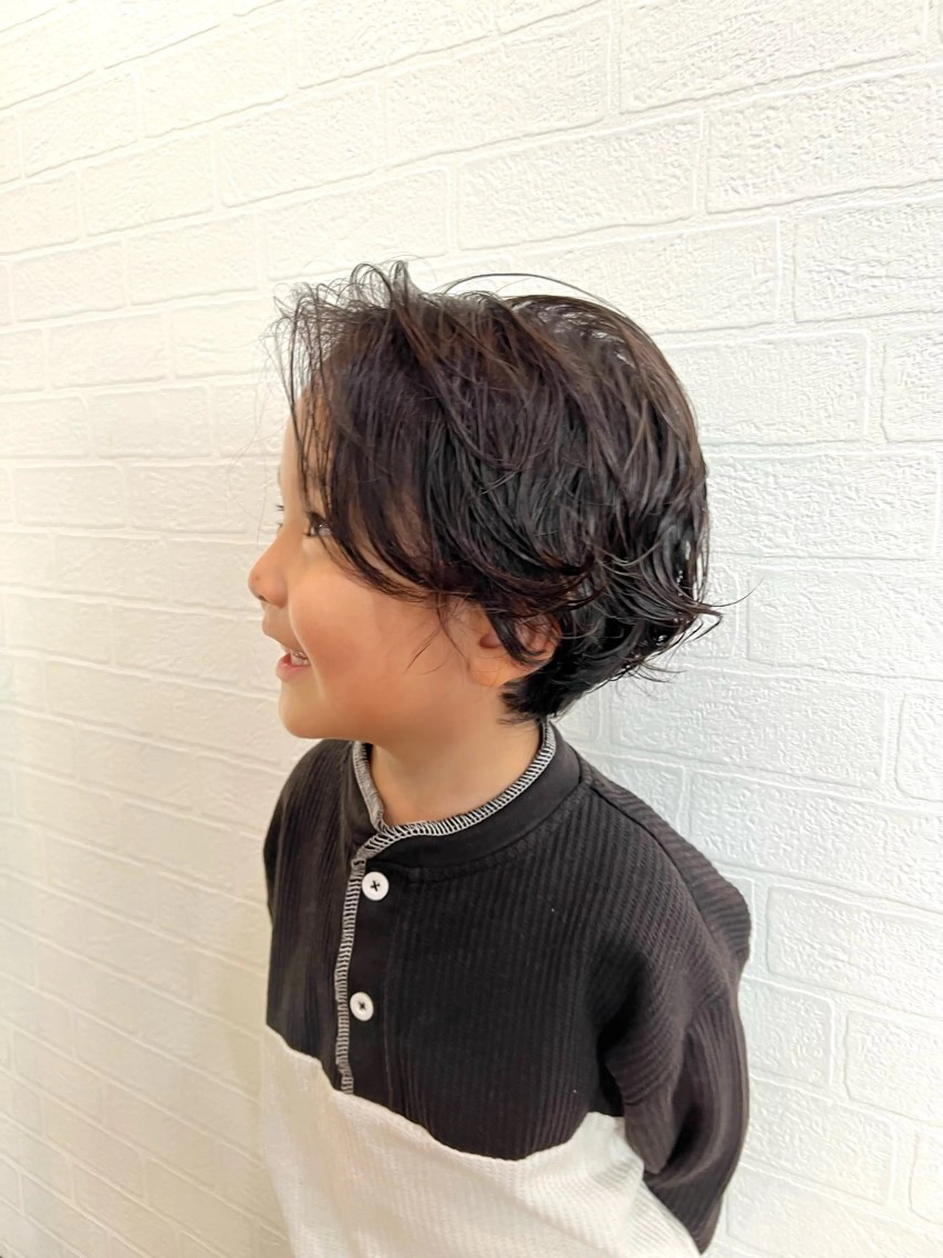 ショート パーマ キッズ ショートレイヤー レイヤーカット ショートヘア Re:ta KANZOの眉毛・アイブロウイメージ