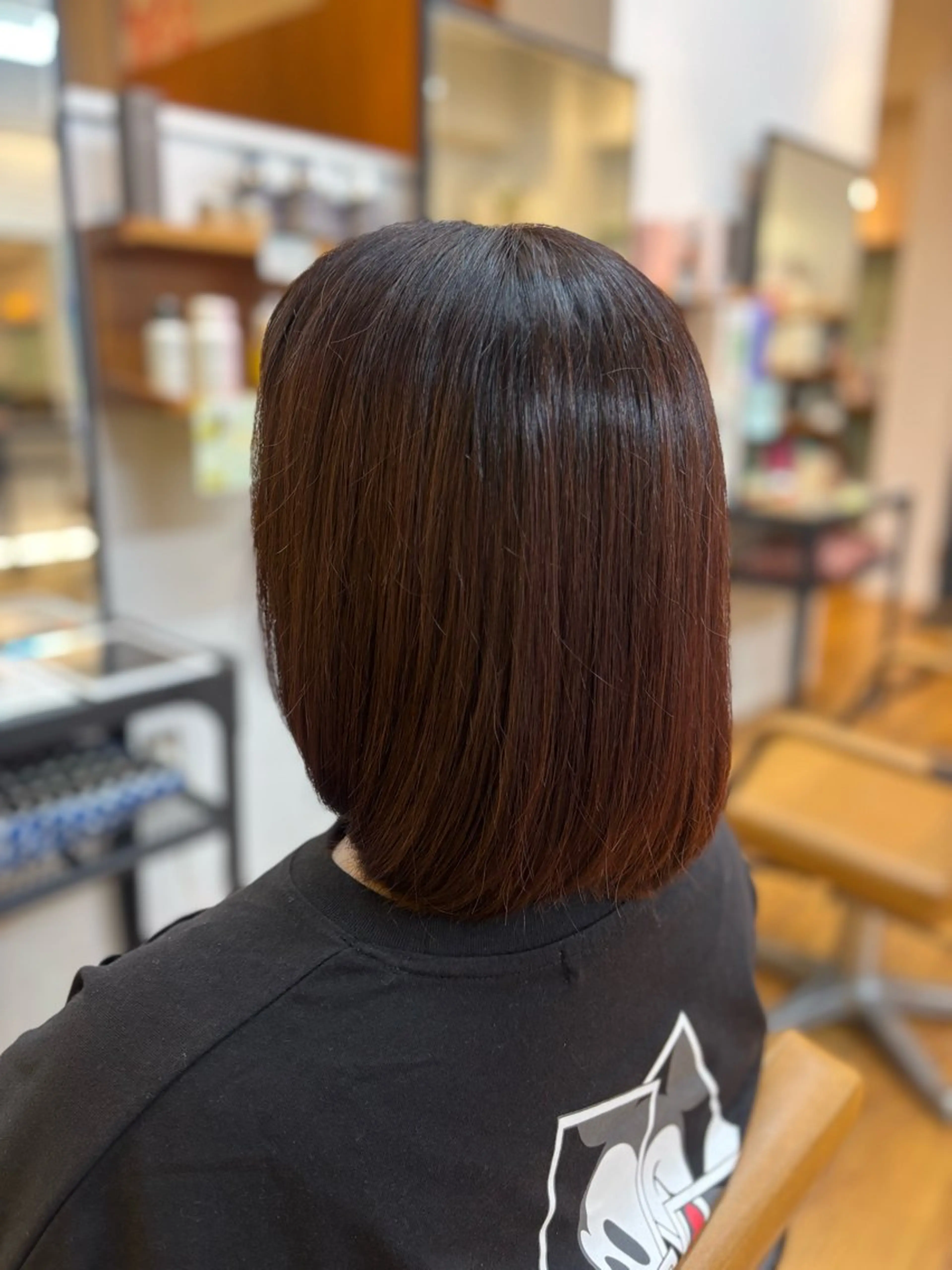 ミディアム カラー ブラウンカラー ピンクカラー ピンクブラウン ボブ カット ヘアカラー カネコ ナナミのヘアスタイル