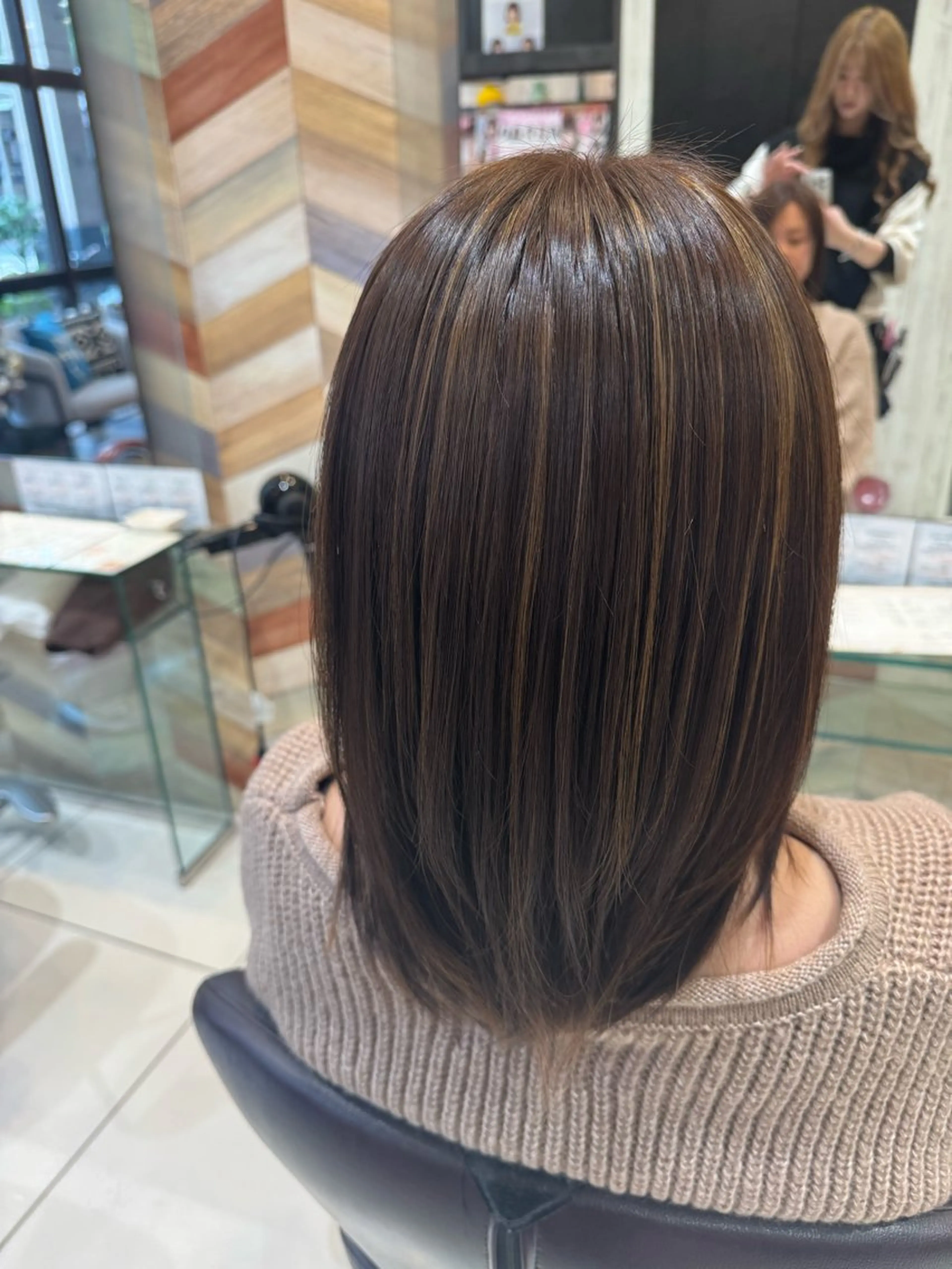 カラー 🧸 EARTH 佃 萌海 ☁️のヘアスタイル