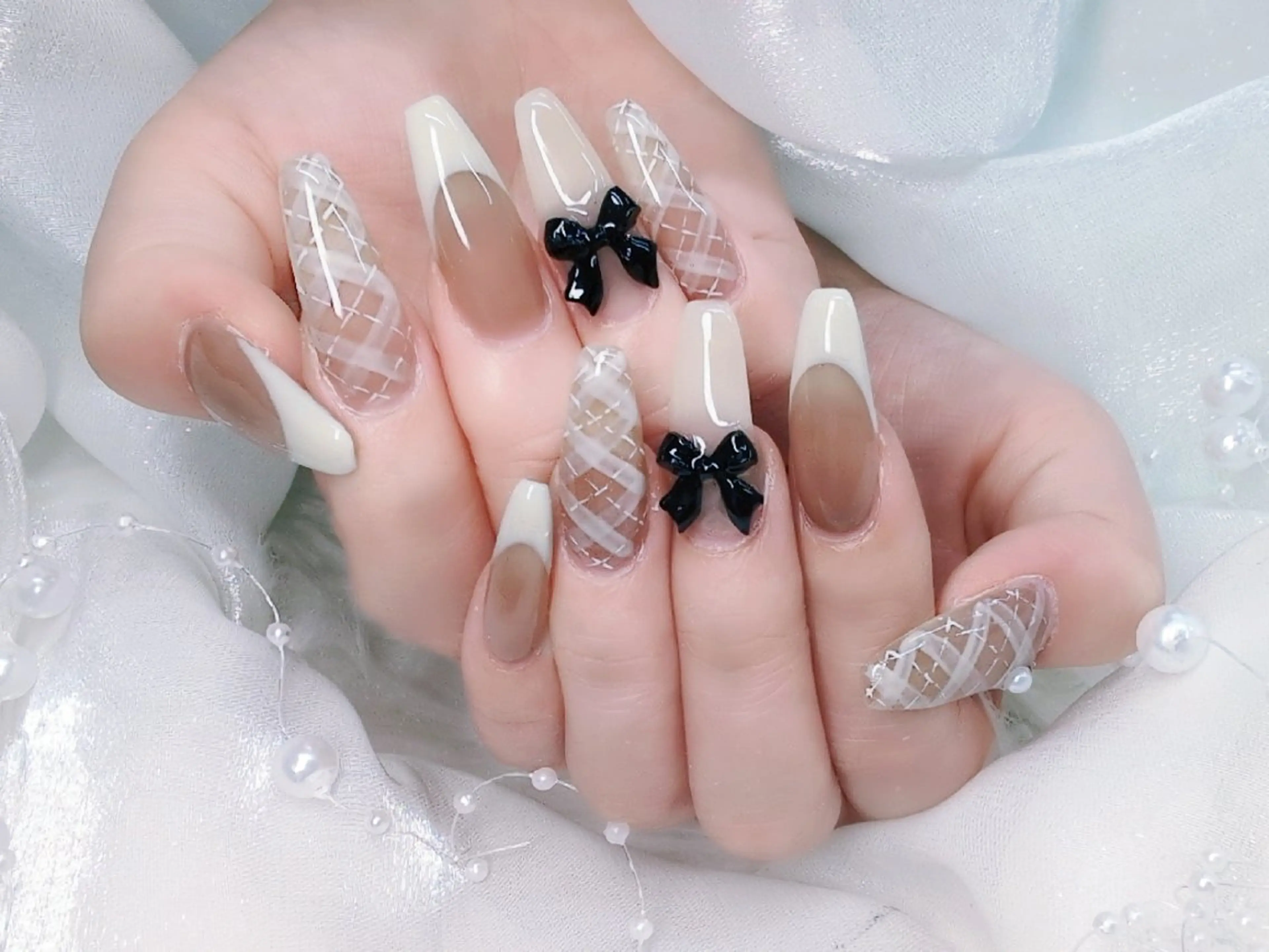 ネイル チークネイル 長さ出し フラッシュネイル フレンチネイル ジェルネイル Chouette Nailのネイルデザイン