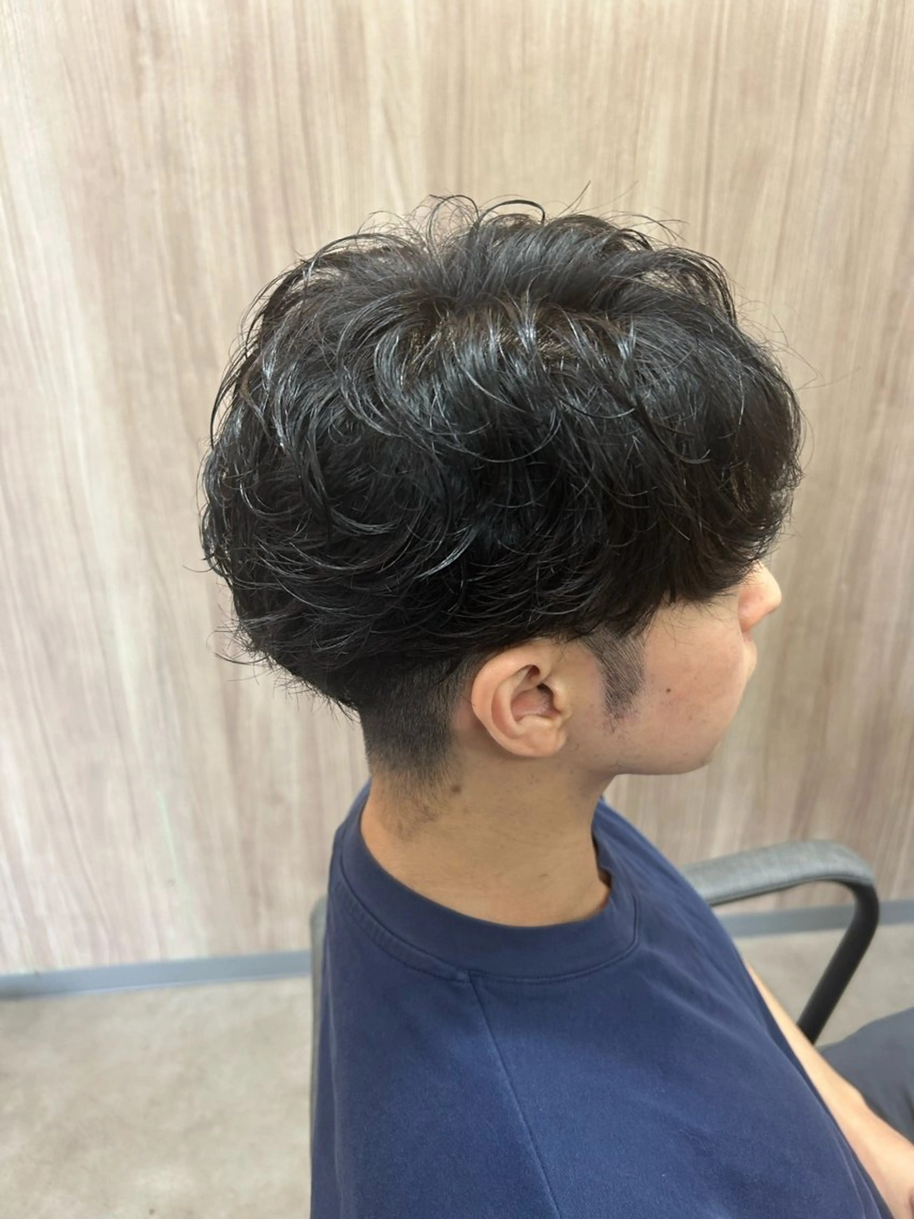 パーマ メンズ メンズパーマ 【パーマ】【デザイン カラー】拳🌊のヘアスタイル