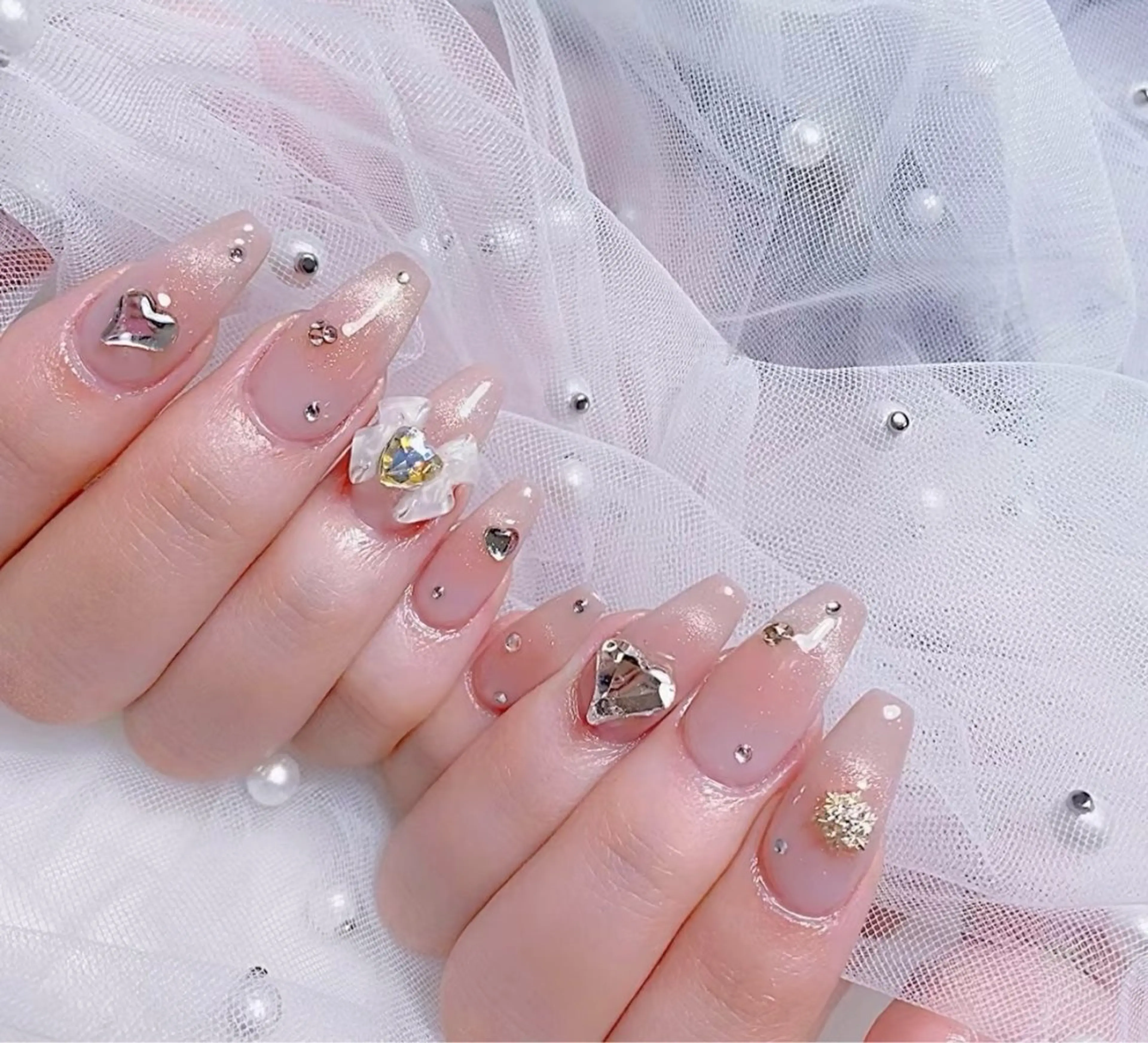 ネイル ボルドー チークネイル フレンチネイル ジェルネイル グラデーション ハンドネイル ╹◡╹Mimoミモ Eye&Nailのマツエク・マツパデザイン