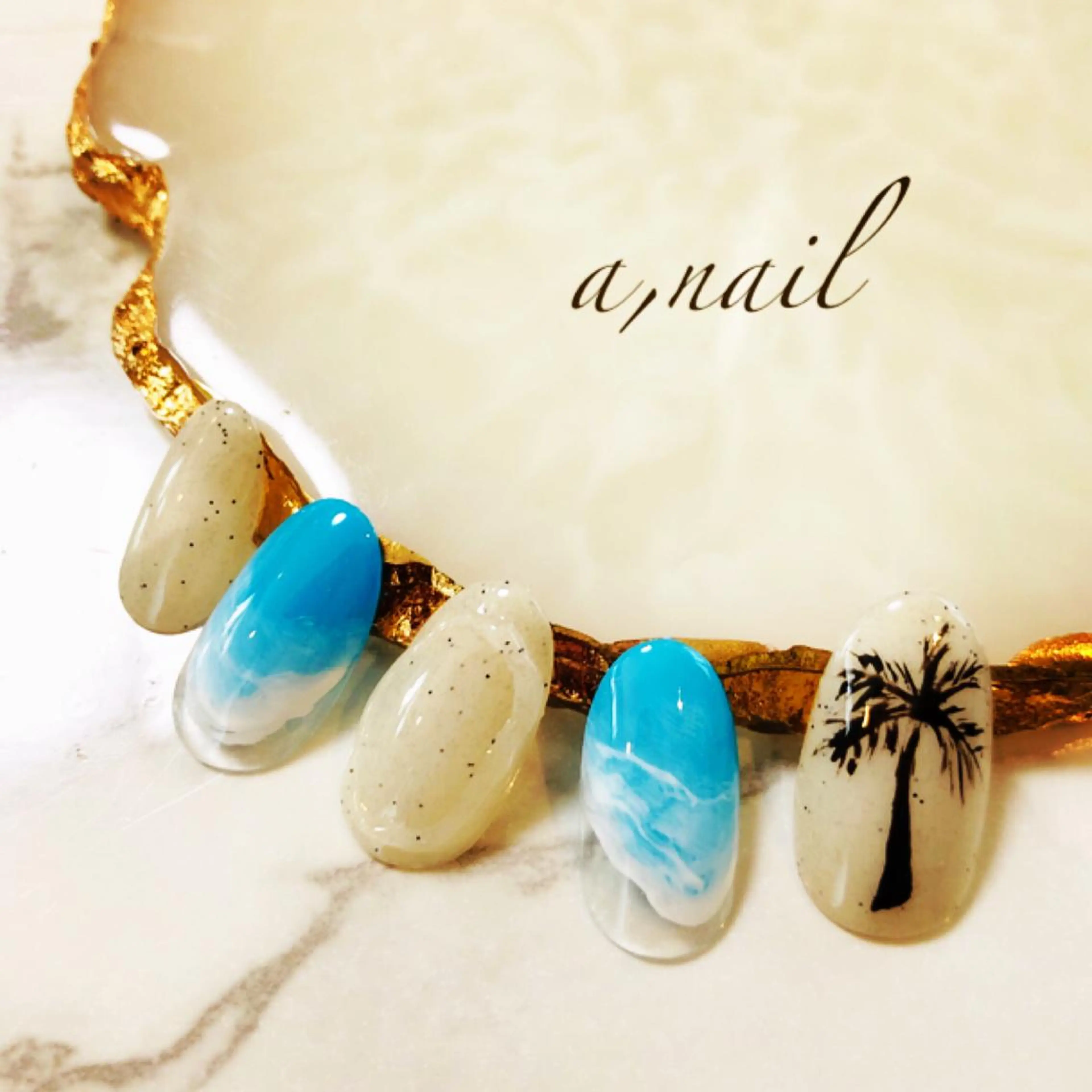 ネイル フットネイル ジェルネイル グラデーション ラメ(グリッター) ラメグラデーション ハンドネイル ネイルサロン エーネイルのネイルデザイン