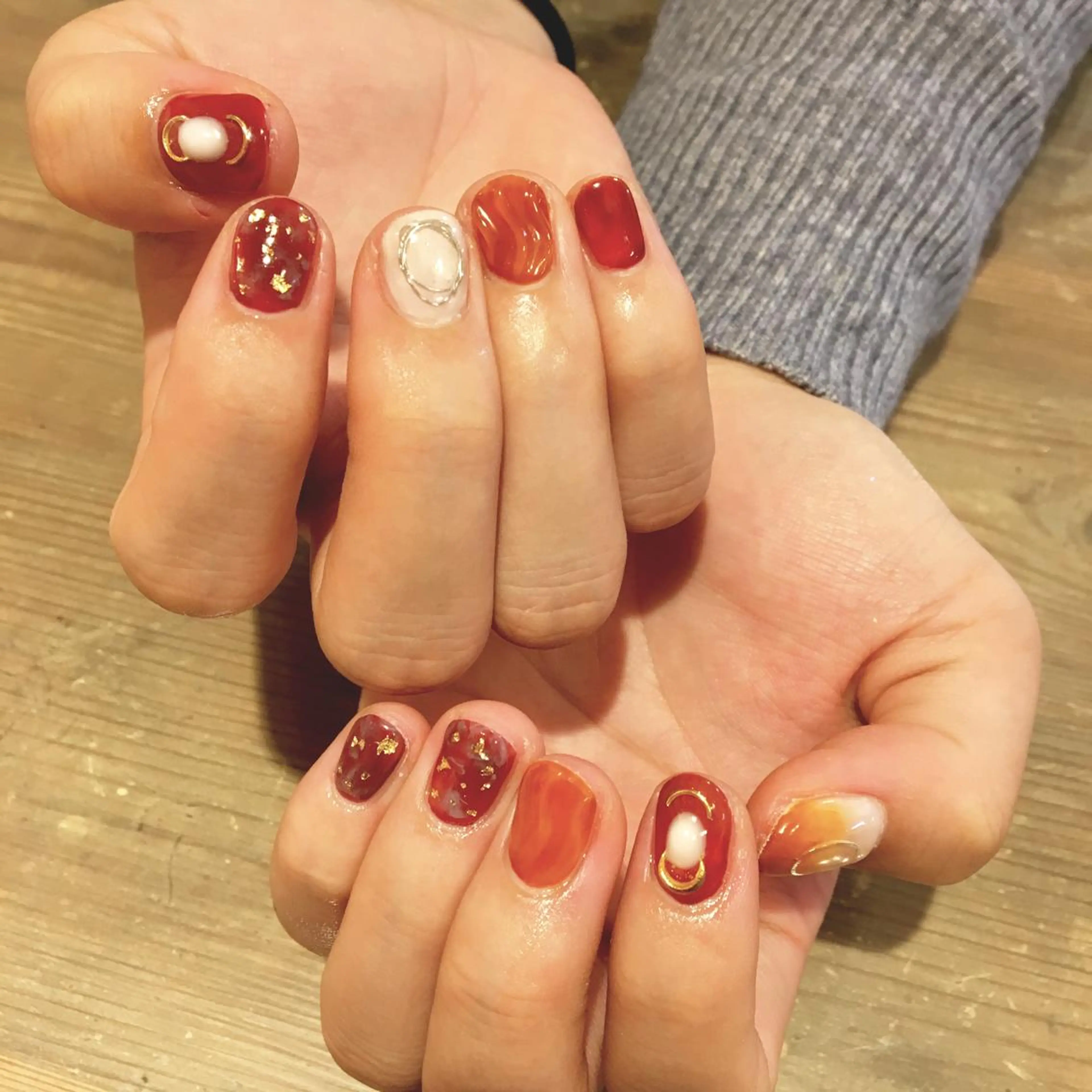 ネイル ボルドー ニュアンスネイル revia所属・ERI Nailistのネイルデザイン