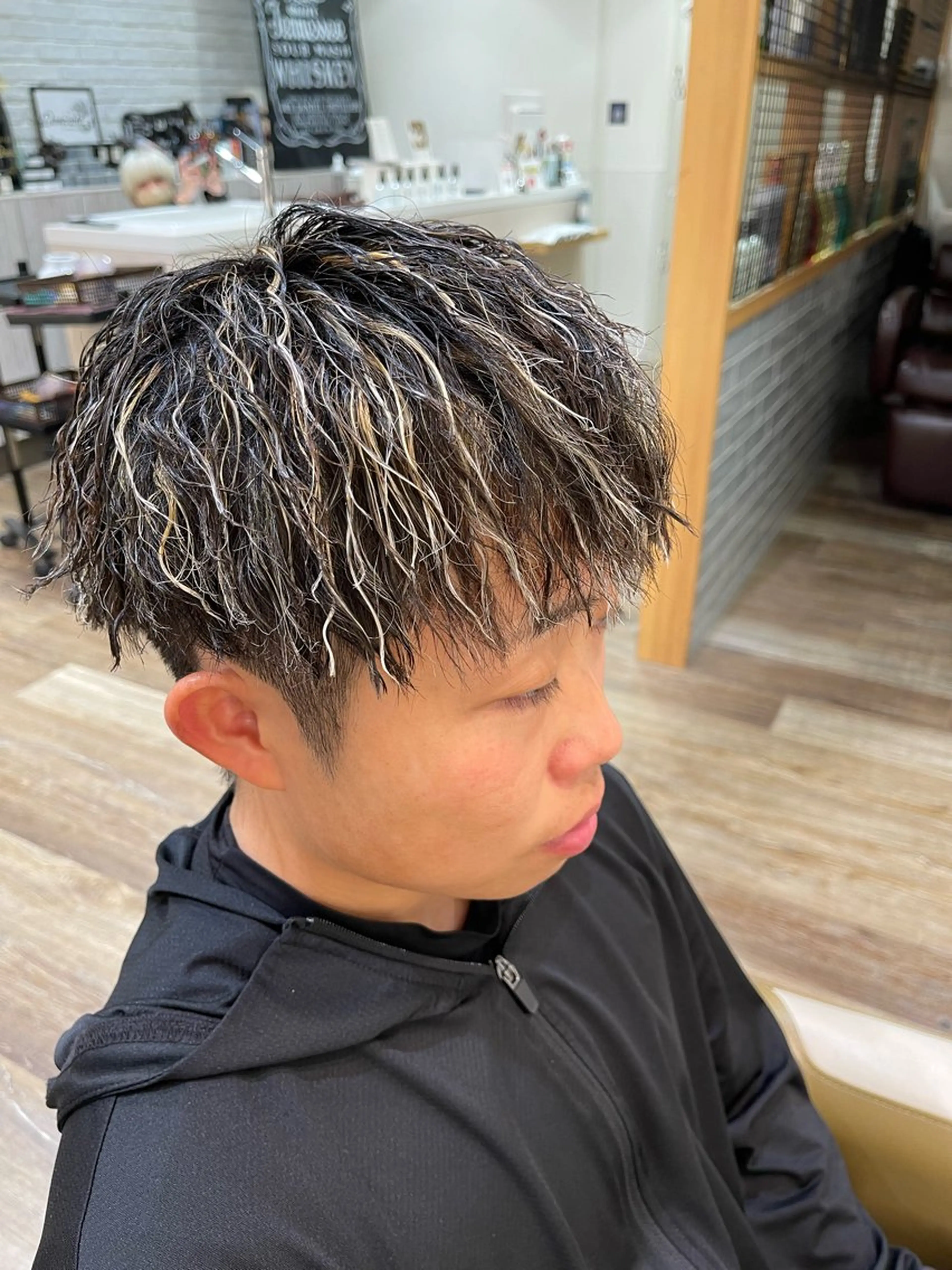 ショート カラー パーマ メンズ メンズパーマ 北原寿樹のヘアスタイル