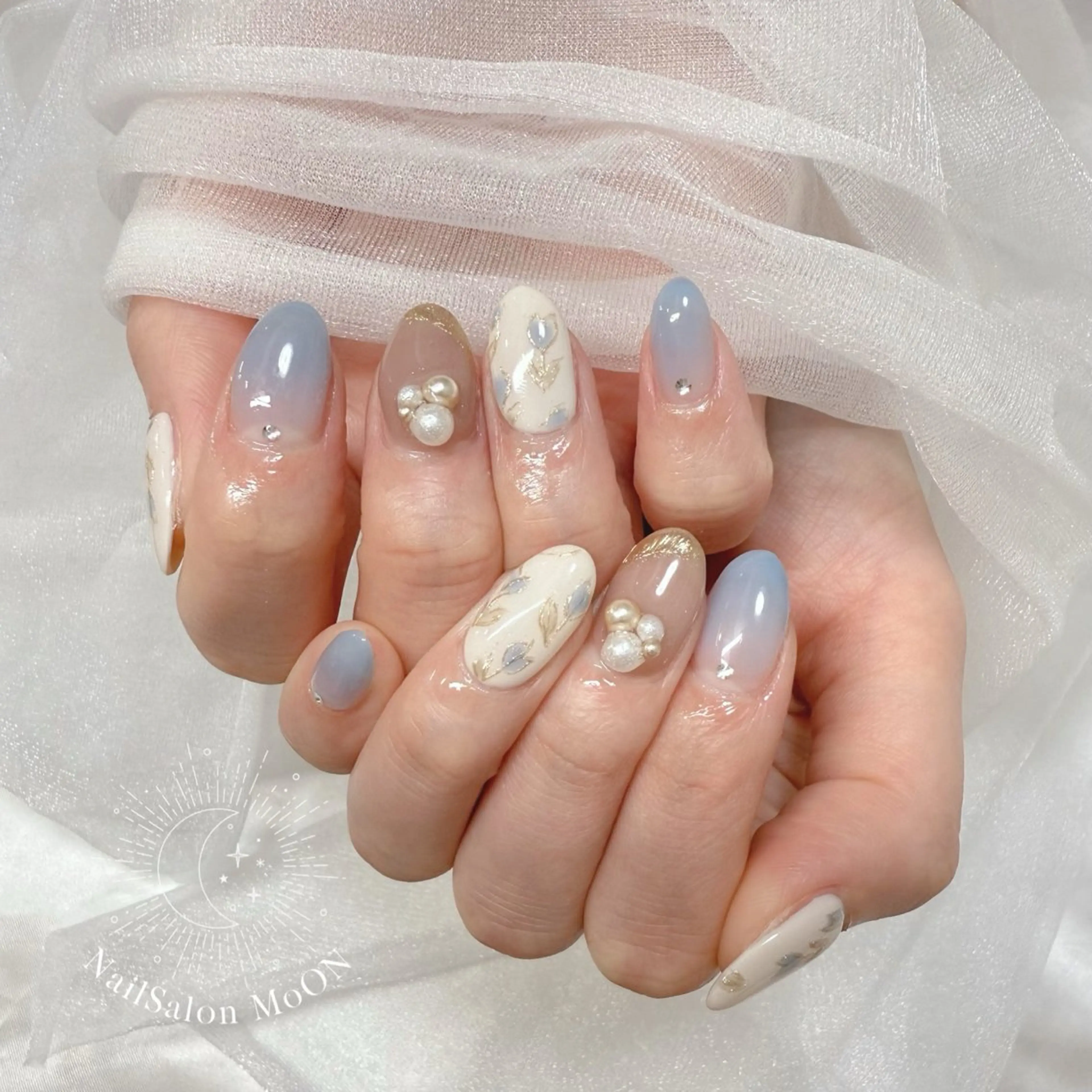 ネイル ストーンネイル MoON...❤︎ MeGuのネイルデザイン