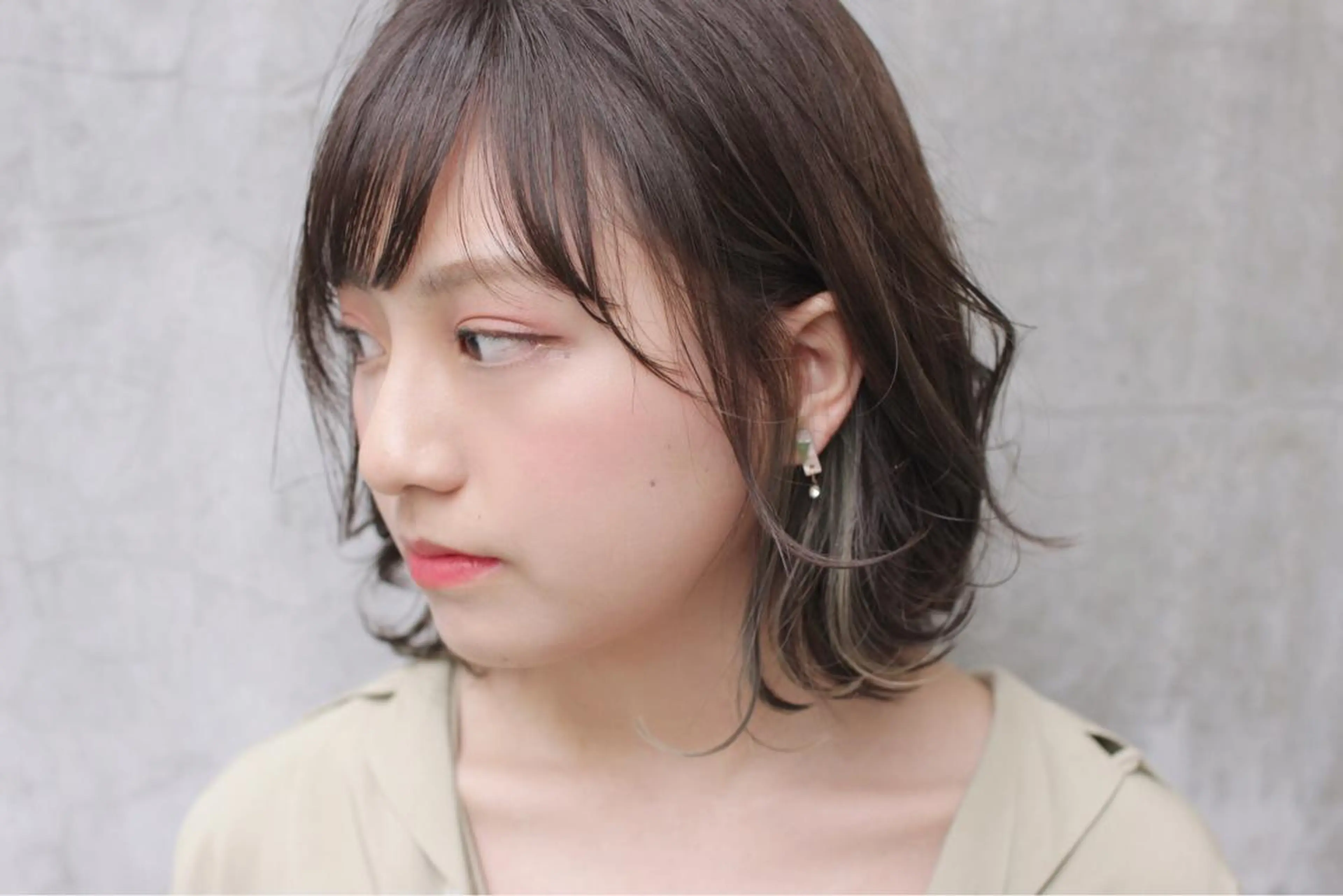 ショート カラー ヘアアレンジ カット ヘアカラー トリートメント トレンドヘア🩶 艶髪🩶yoshiのヘアスタイル