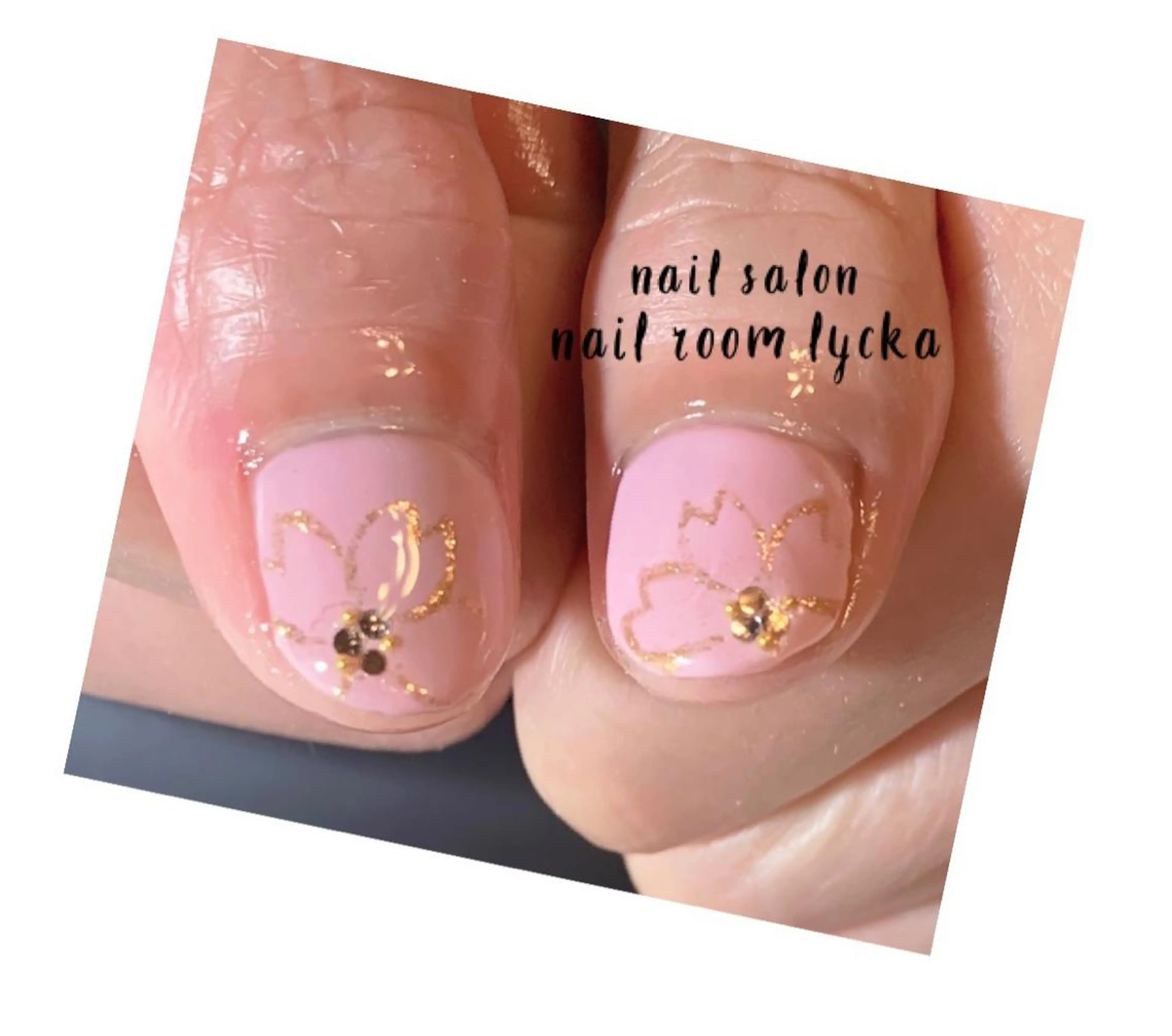 ネイル ﾈｲﾙﾙｰﾑﾘｯｶ 𝐦𝐚𝐲𝐮のネイルデザイン