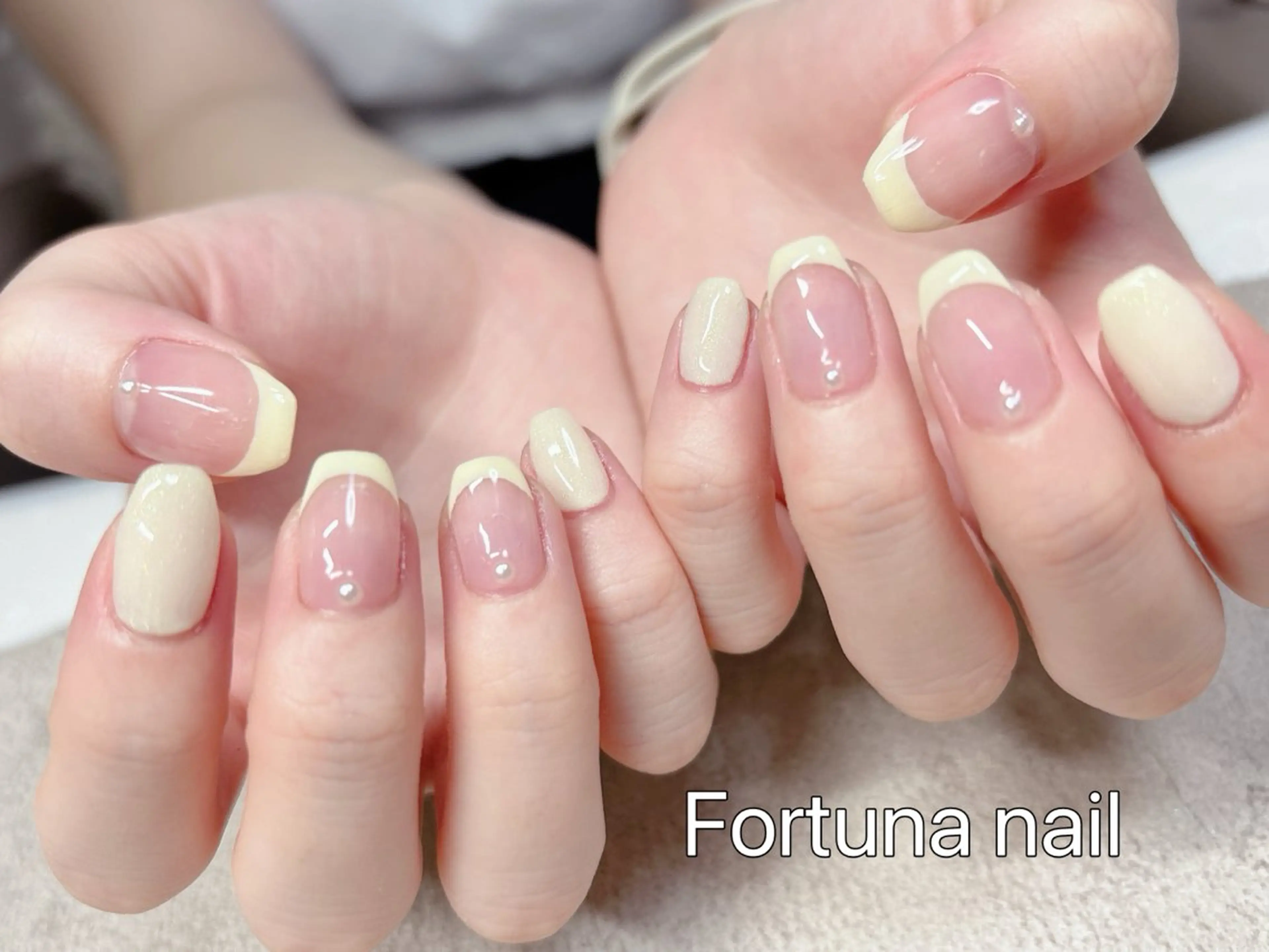 ネイル ハンドネイル ハンドケア Nail •Head スパFortunaのネイルデザイン
