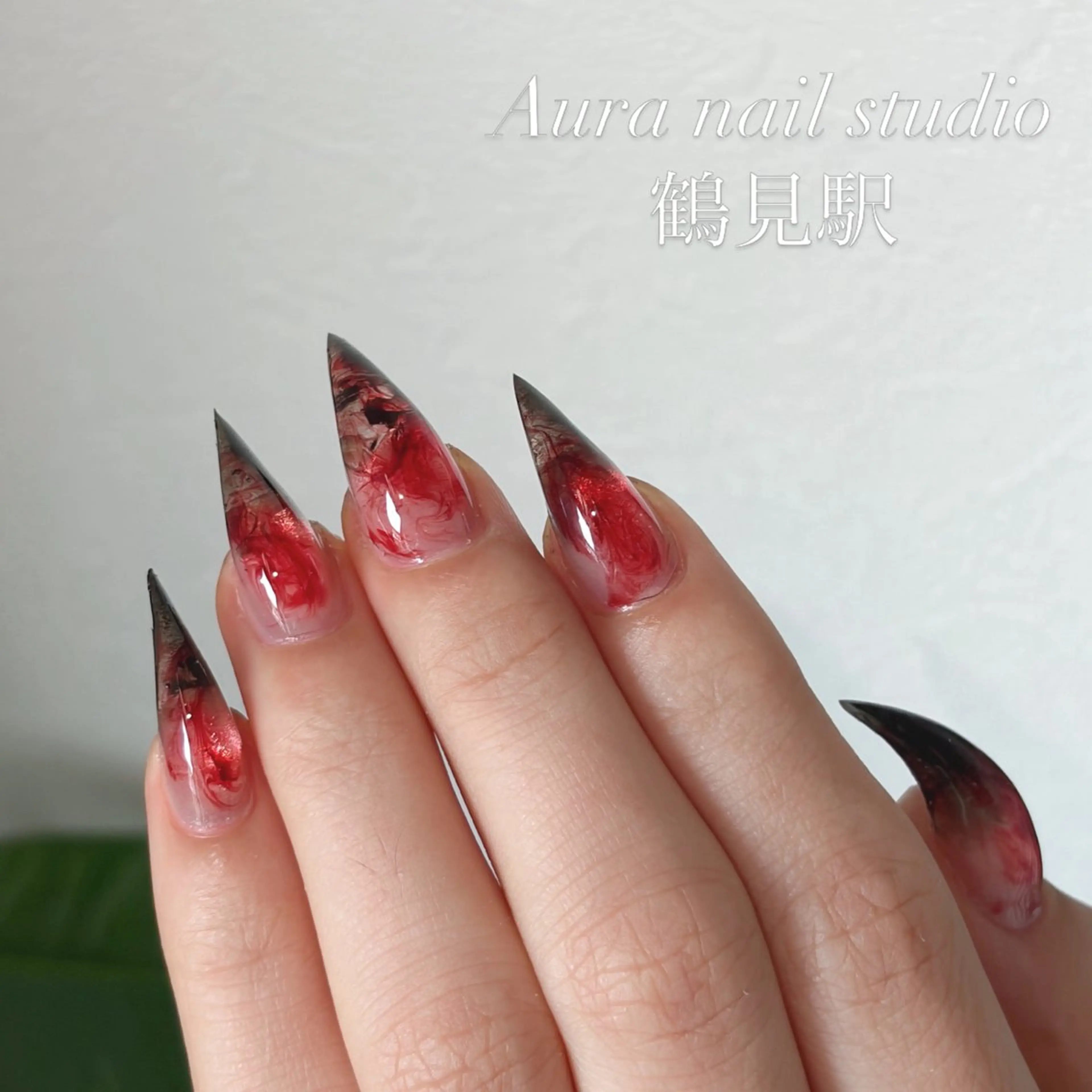 ネイル フレンチネイル ジェルネイル 韓国ネイル マグネットネイル 持ち込み AURA NAIL 🌟鶴見店のネイルデザイン