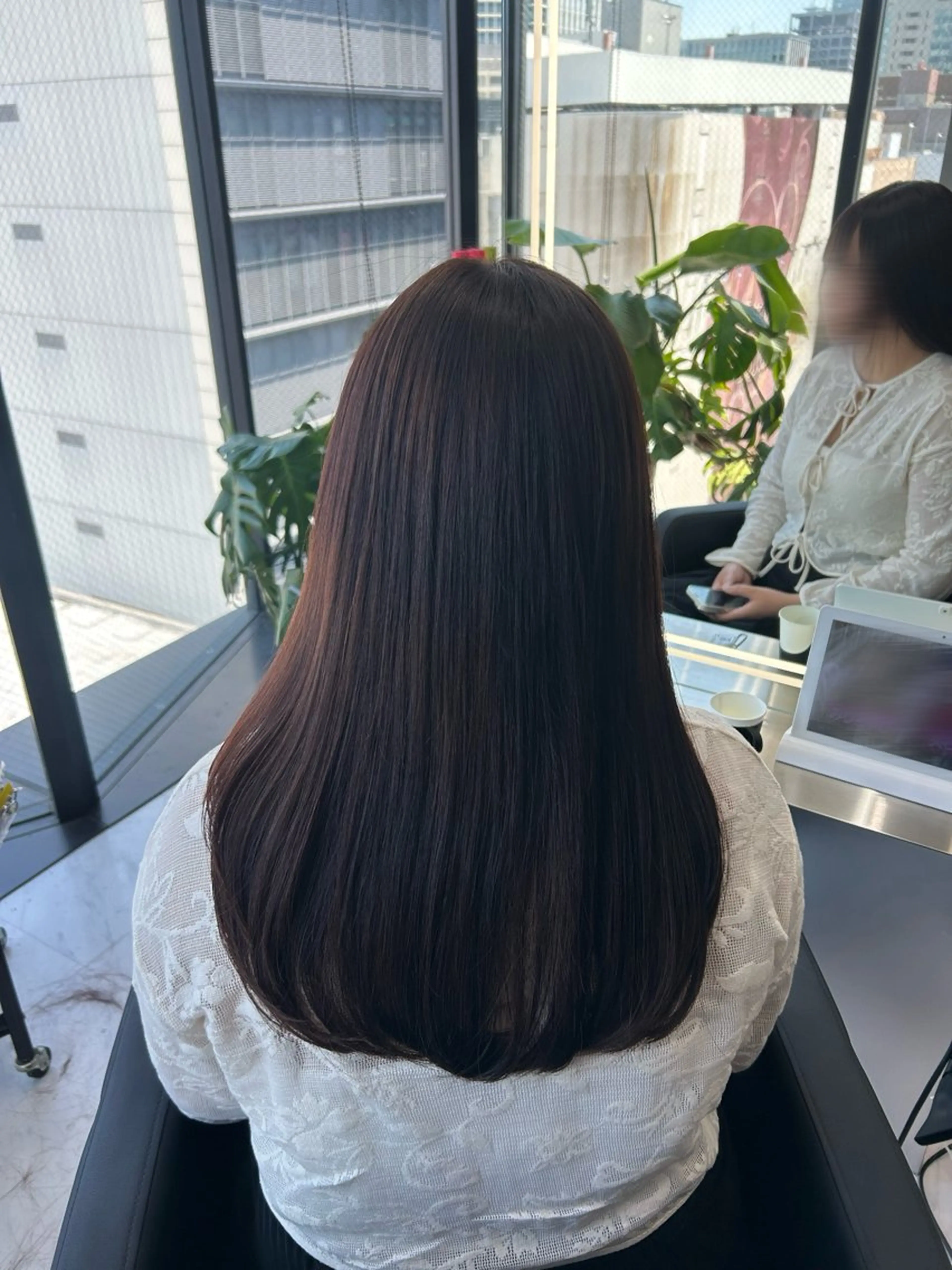 ロング カラー 安藤 美羽のヘアスタイル