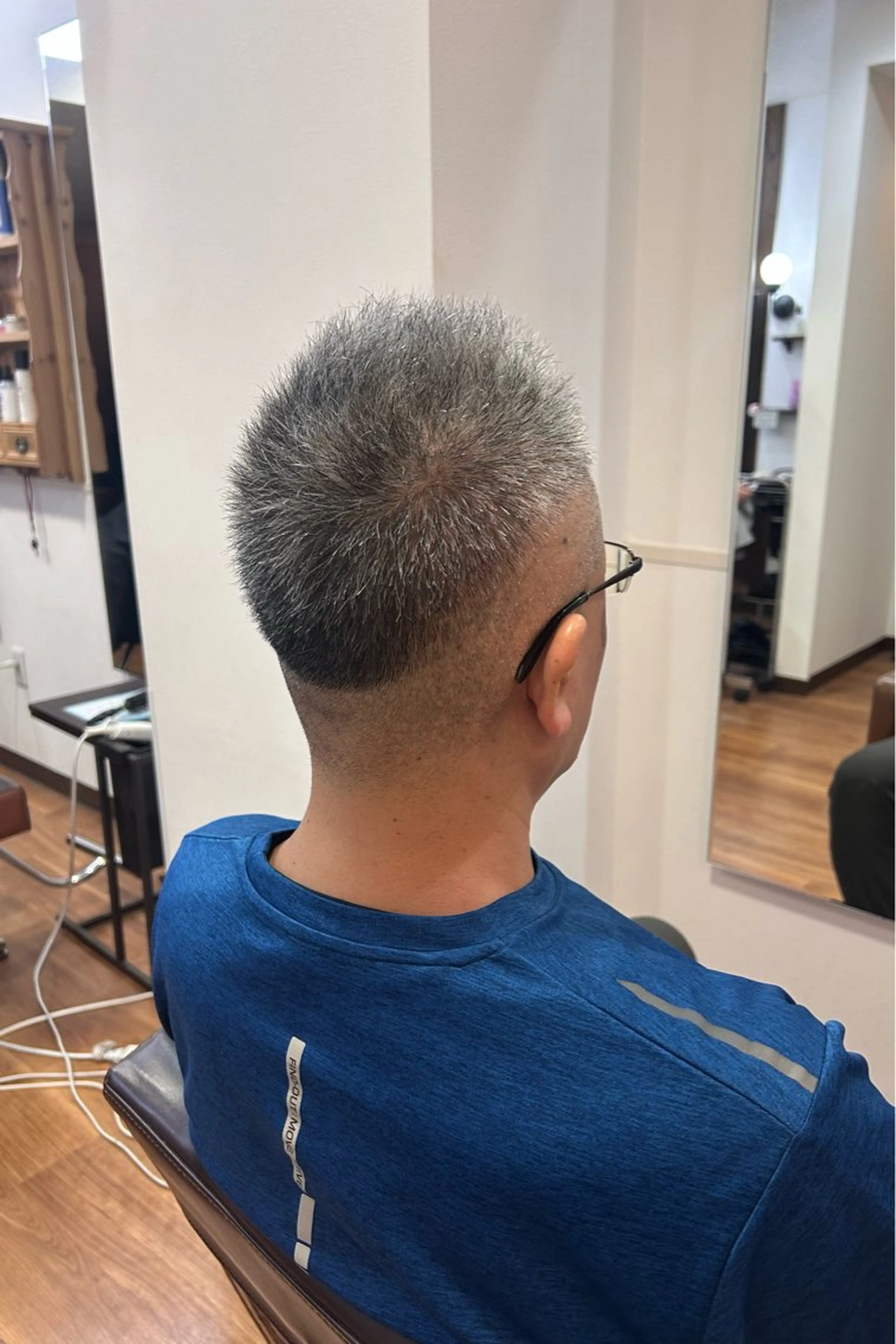 ショート メンズ フェードカット 原田 歩実のヘアスタイル