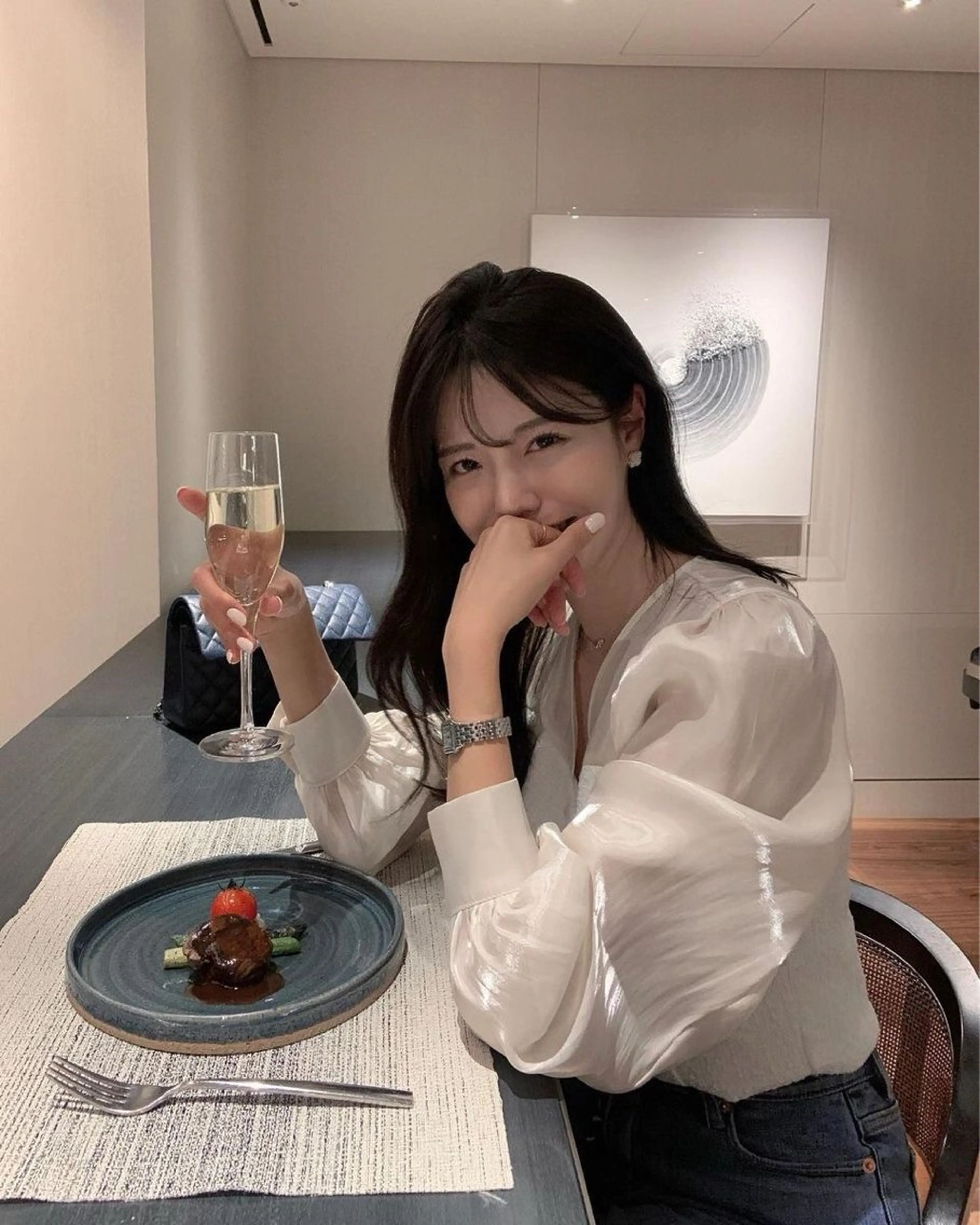 ロング カラー カット ヘアカラー トリートメント 莉乃/縮毛矯正/髪質 改善/艶カラーのヘアスタイル