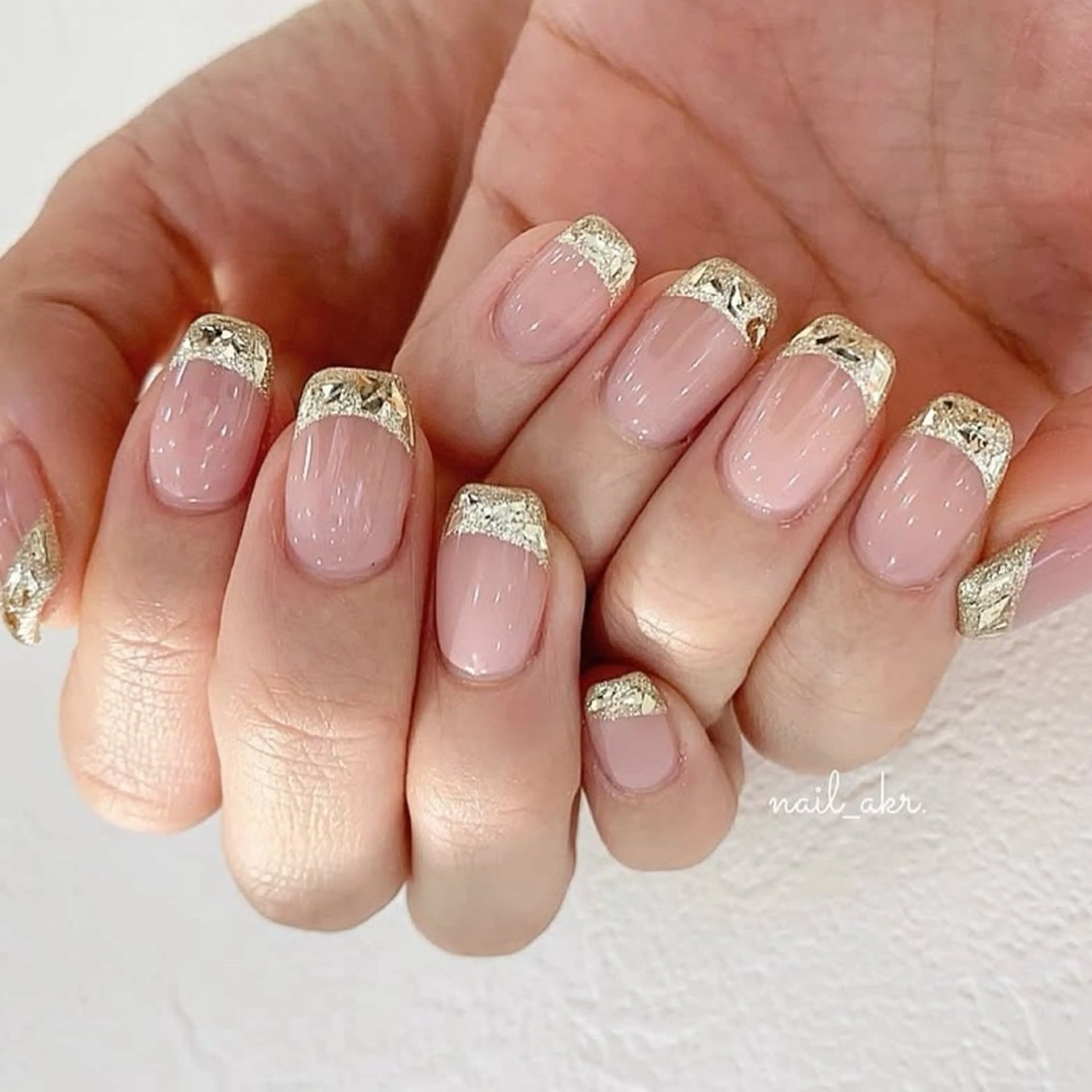 ネイル フレンチネイル ガラスフレンチ ハンドネイル nailAVANCE akariのネイルデザイン