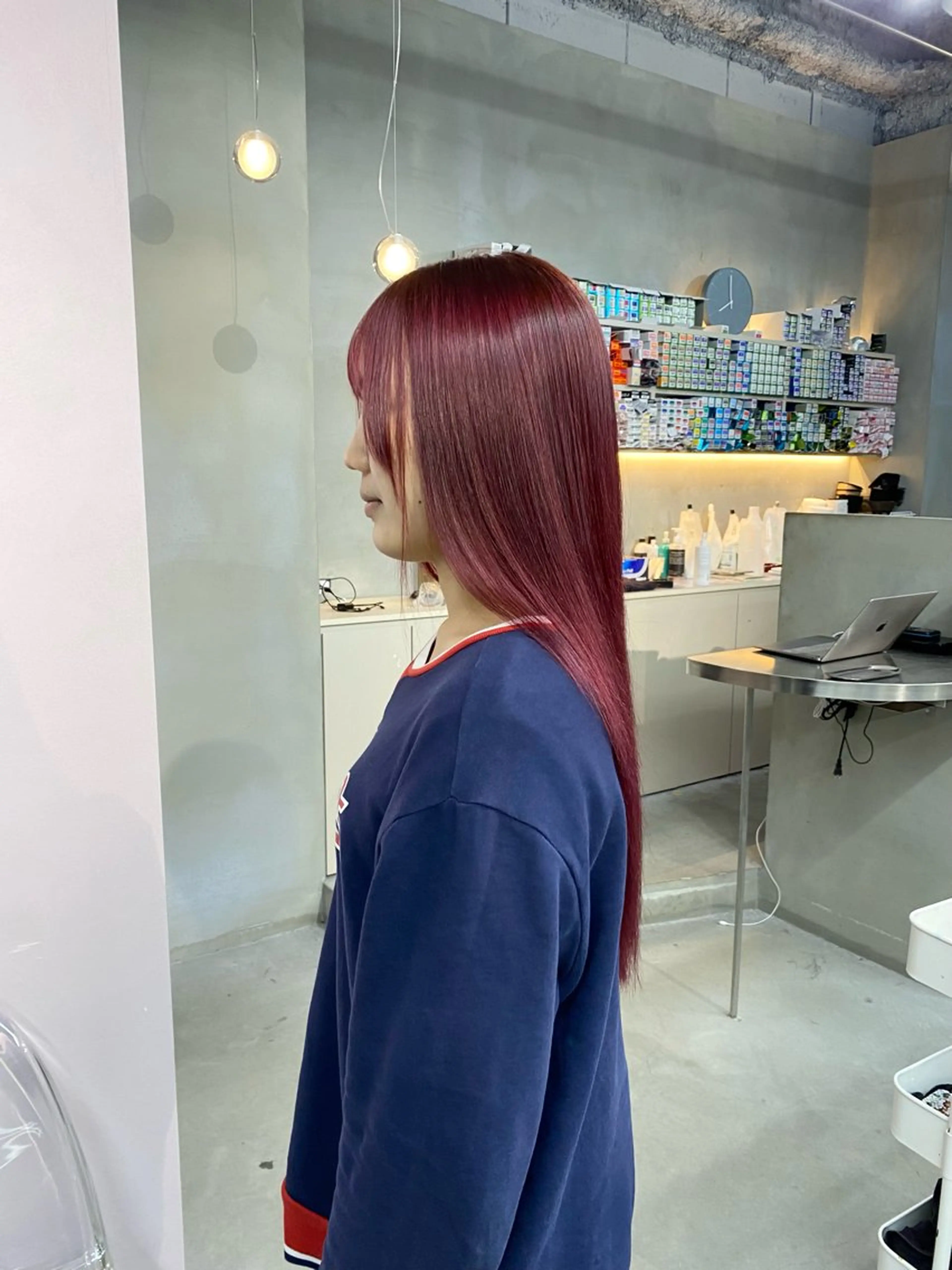 ロング カラー ブリーチ ヘアカラー トリートメント 前橋 姫奈のヘアスタイル