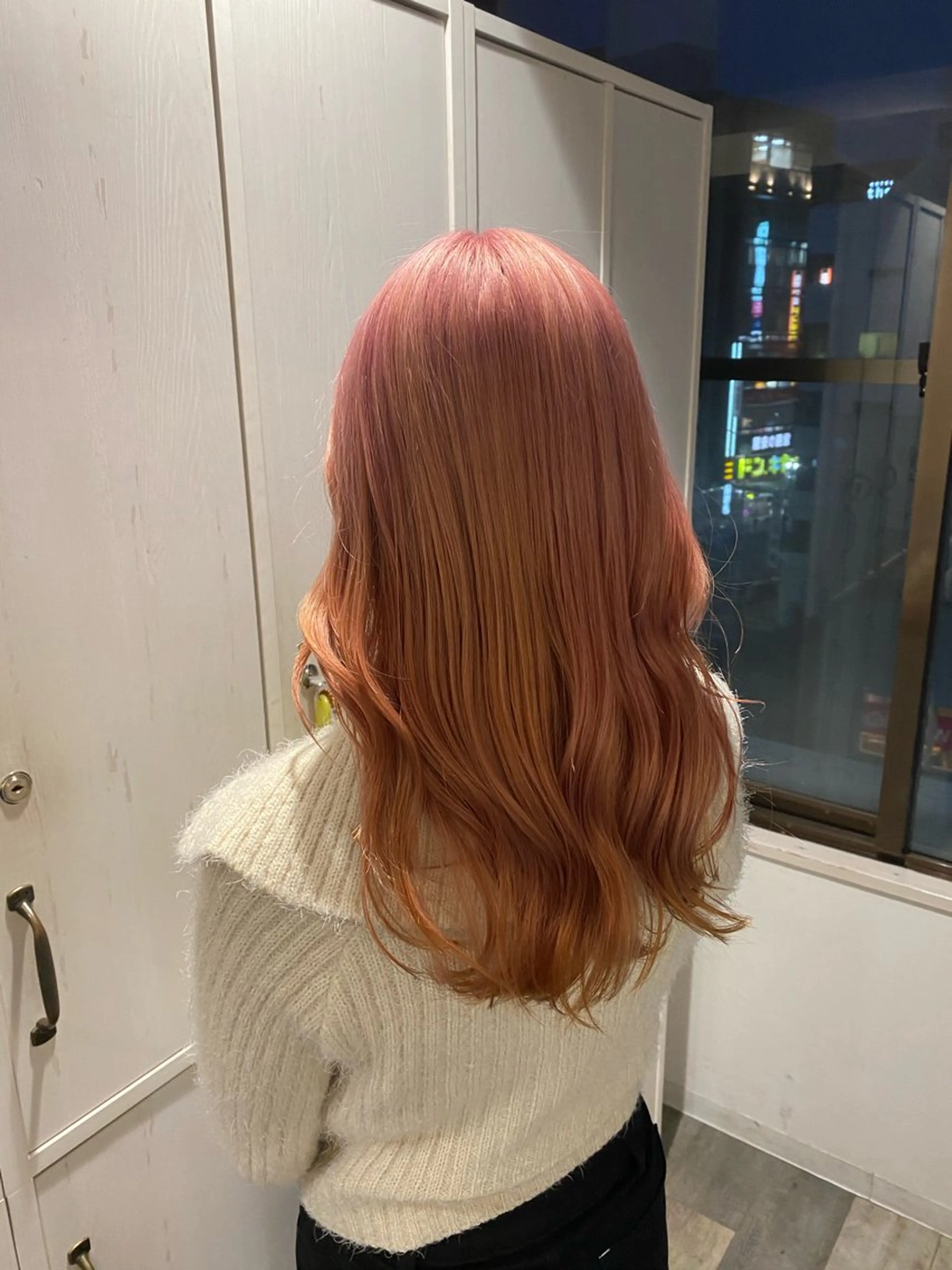 ロング カラー バレイヤージュ ブリーチ ケアブリーチ ダブルカラー ハイライトカラー 縮毛矯正とレイヤー カット/杉村凜汰郎のヘアスタイル