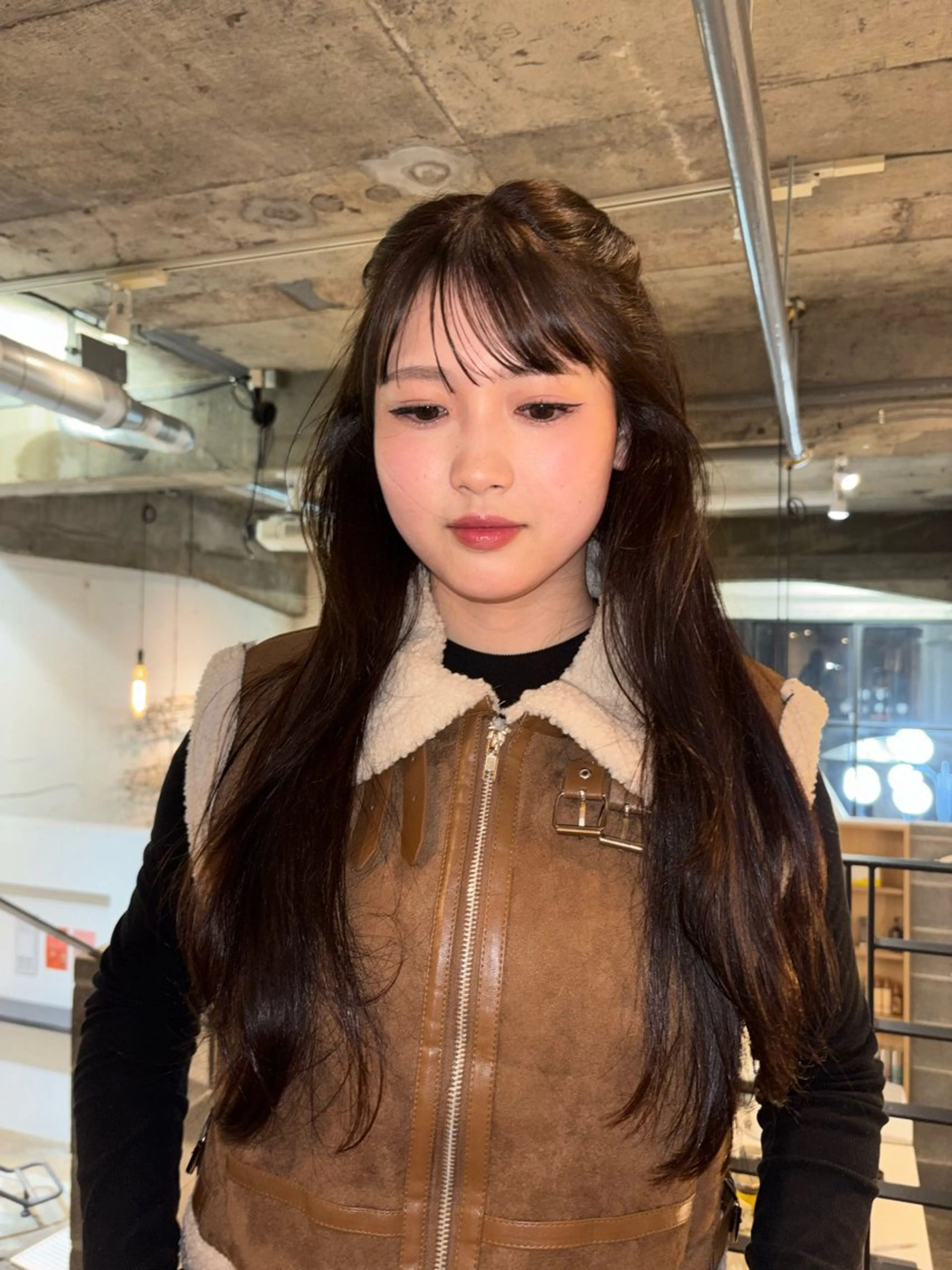 ロング カラー ヘアアレンジ 井田 雛のヘアスタイル