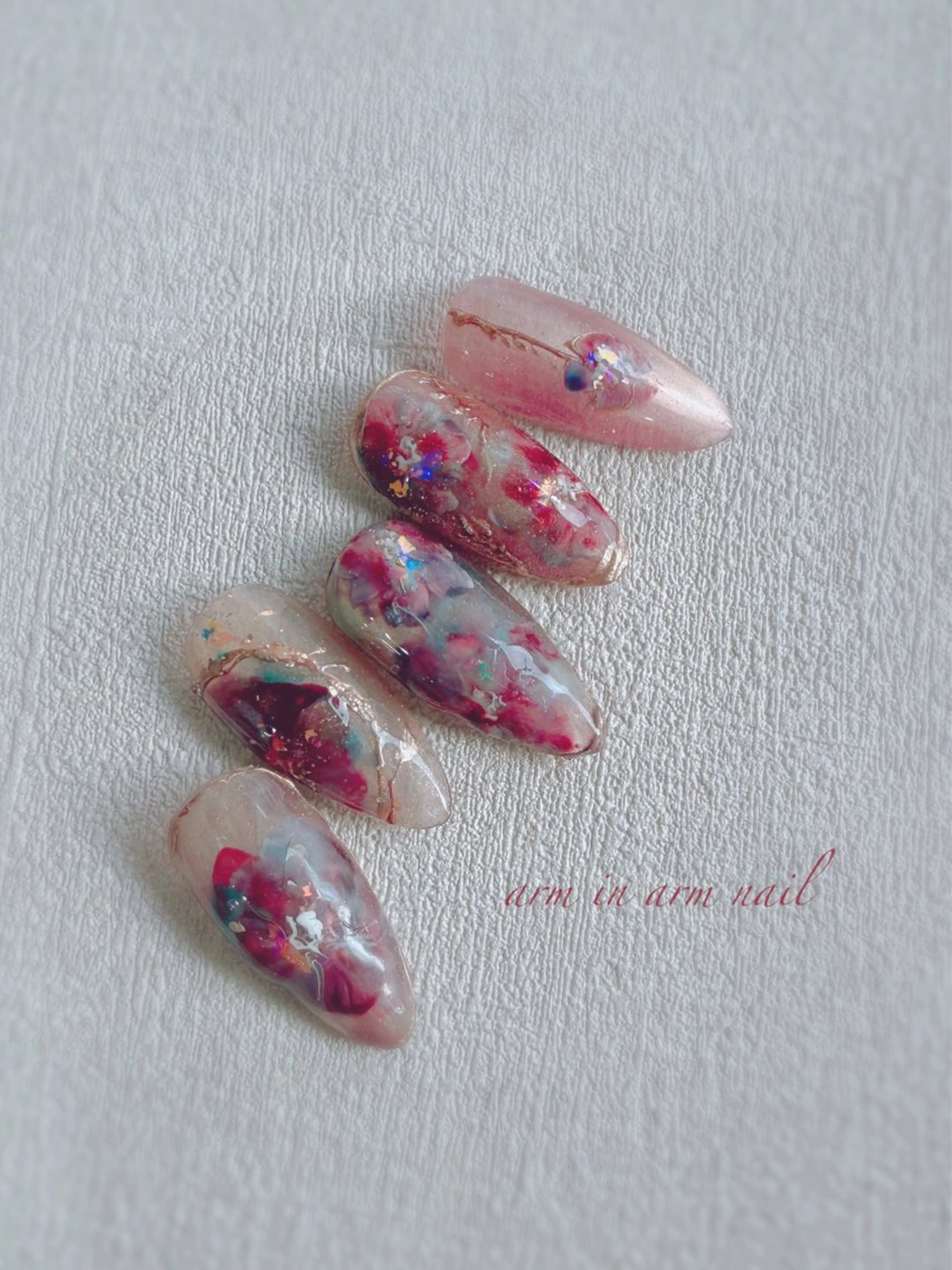 ネイル arm in arm ︎✿Yamamotoのマツエク・マツパデザイン