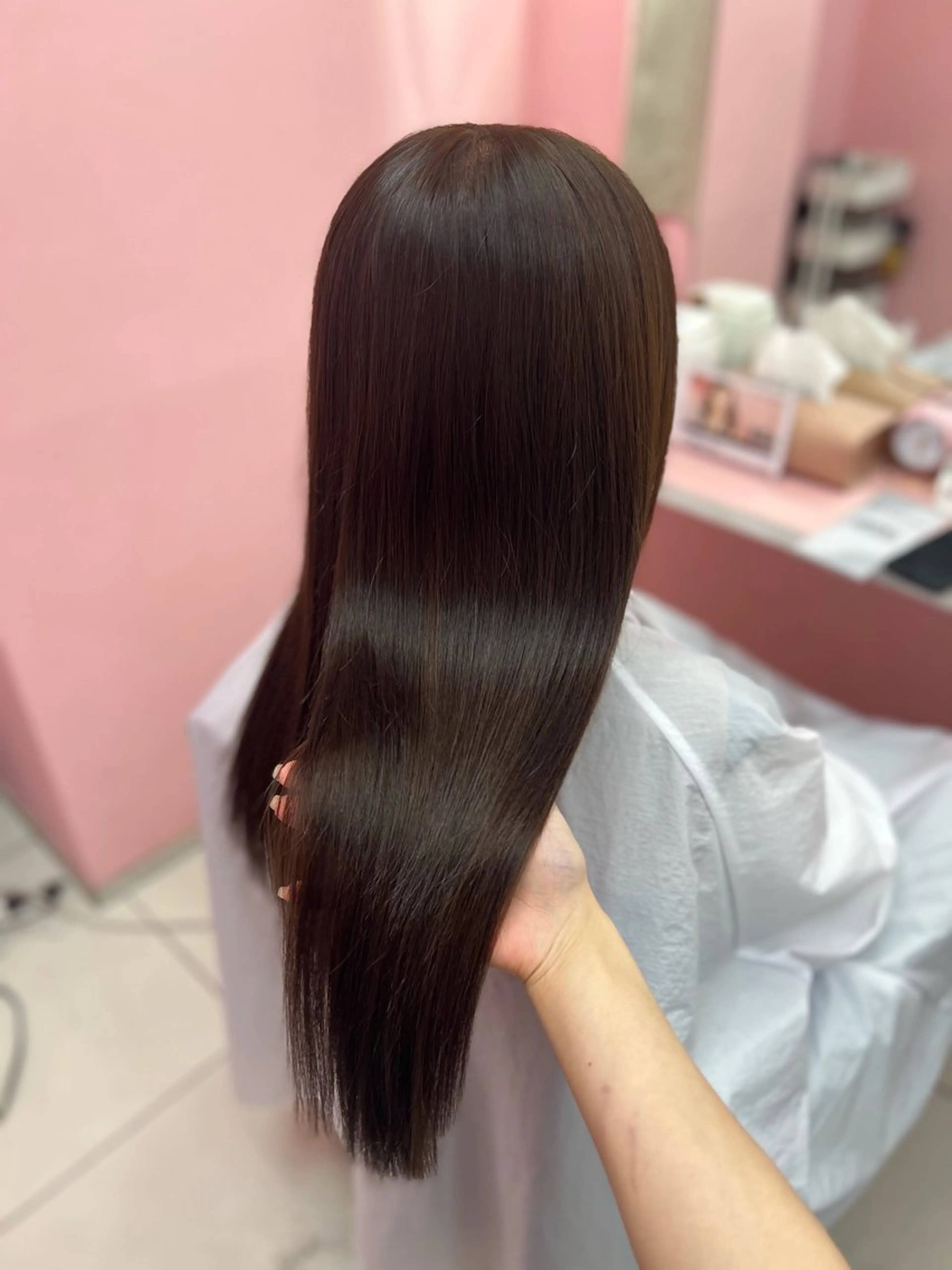 ロング シールエクステ くびれヘア エクステ ヨシンモリ 韓国風ヘア ヘアカラー エクステ シーズン エクステ/大阪梅田駅のヘアスタイル