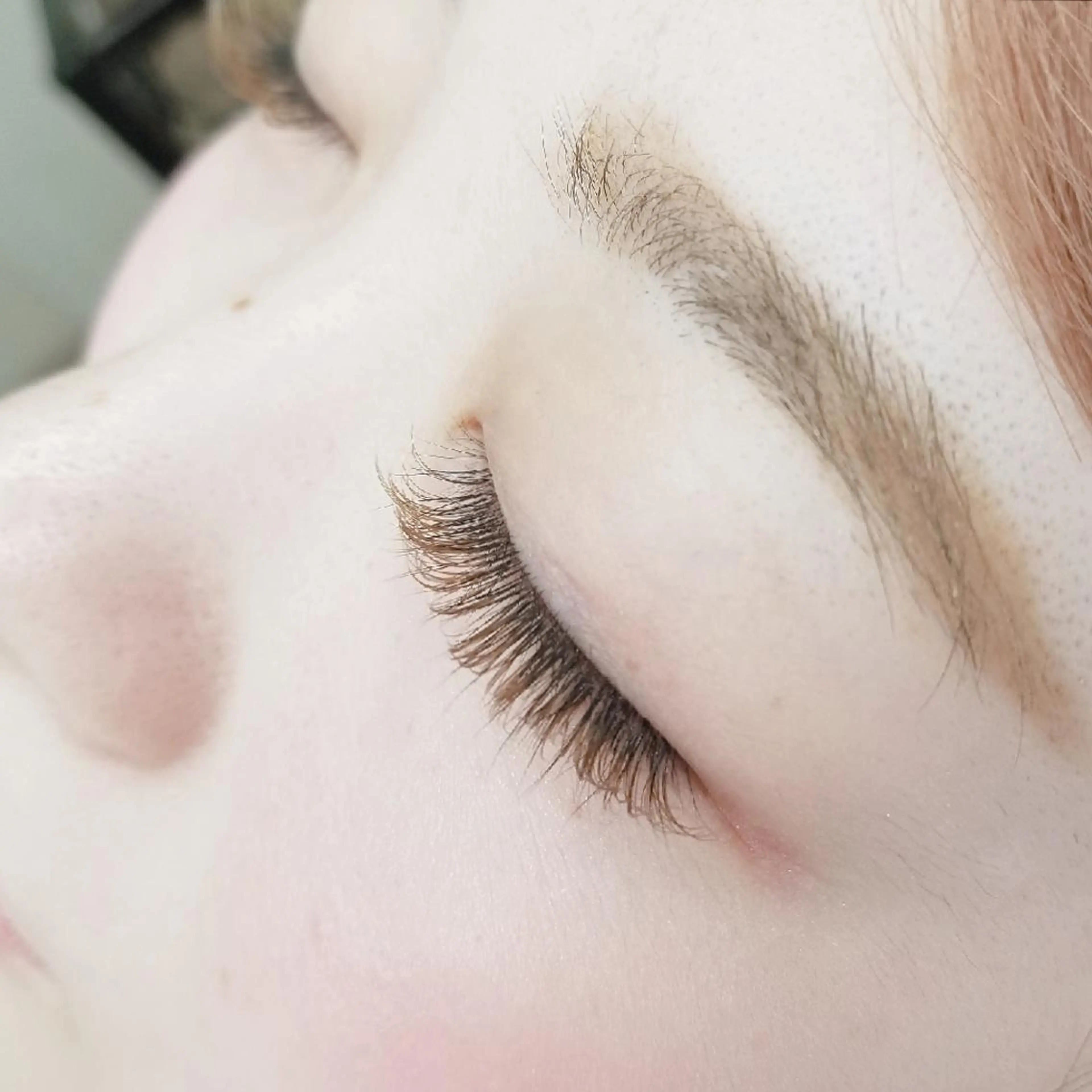 マツエク・マツパ カラーマツエク ボリュームラッシュ カラーエクステ │千葉中央のマツエク・マツパデザイン