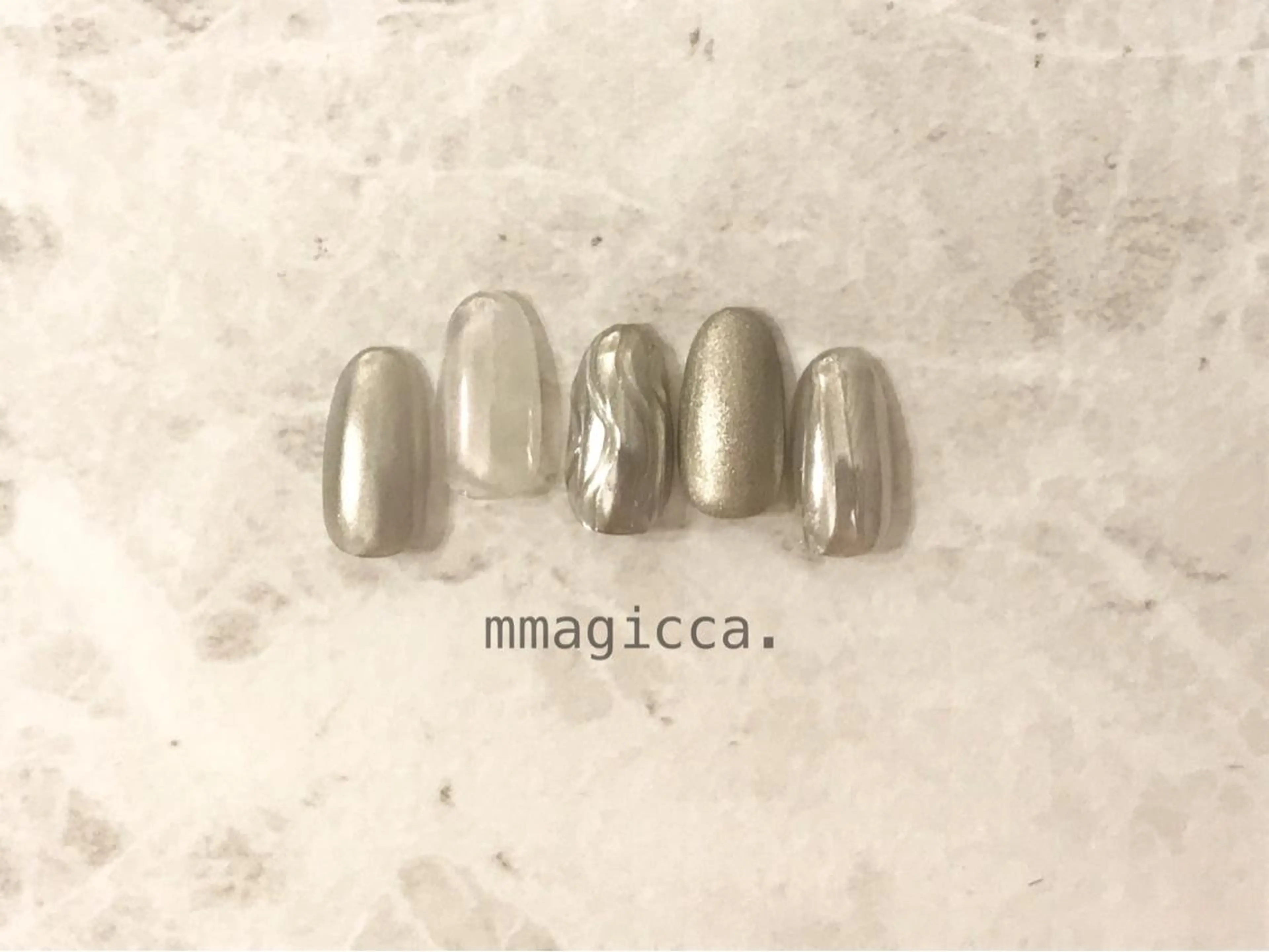 ネイル ジェルネイル mmagicca. 【 まじか. 】のネイルデザイン