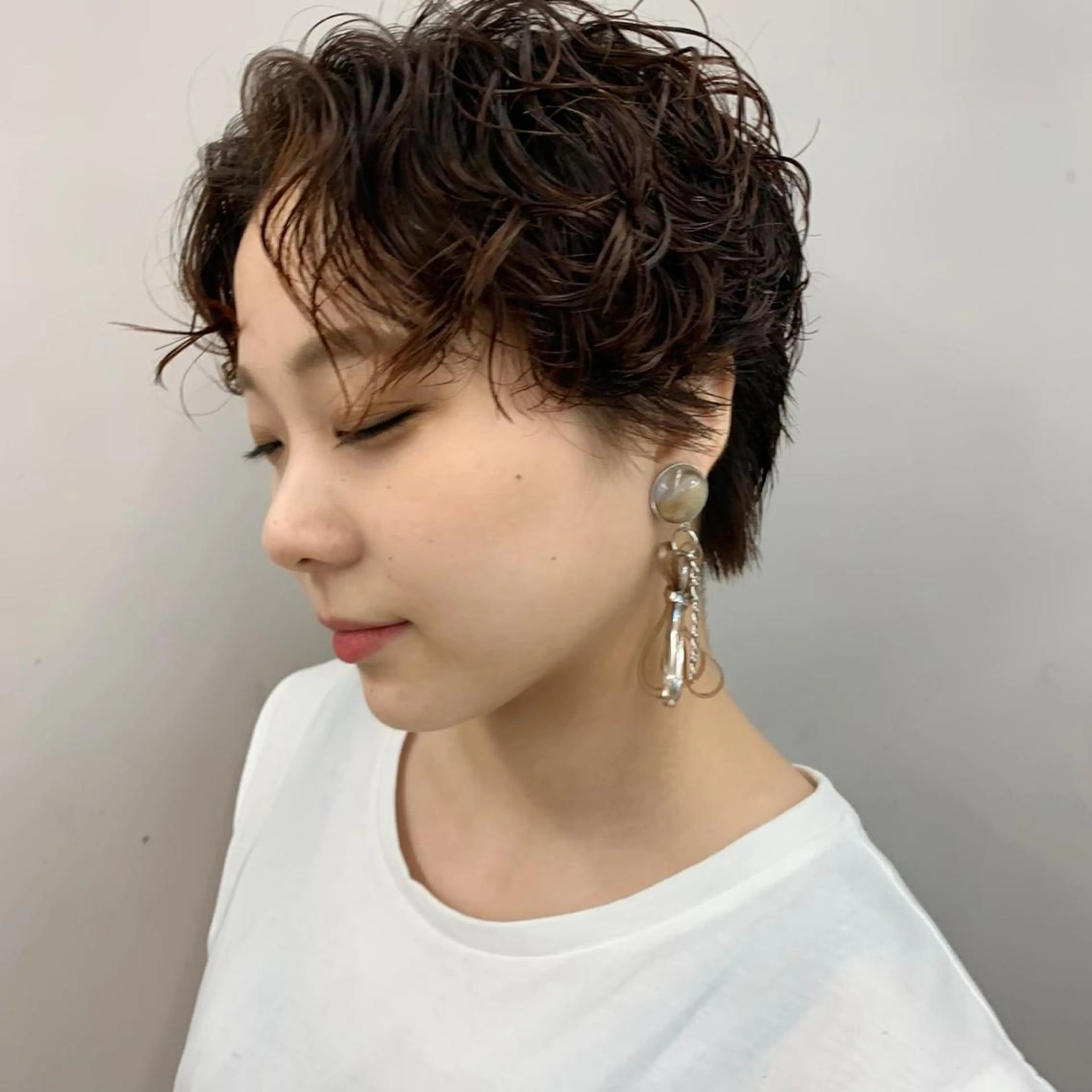 ショート パーマ ショートヘア パーマ/レイヤー/ ボブ/豊浦翔太のヘアスタイル