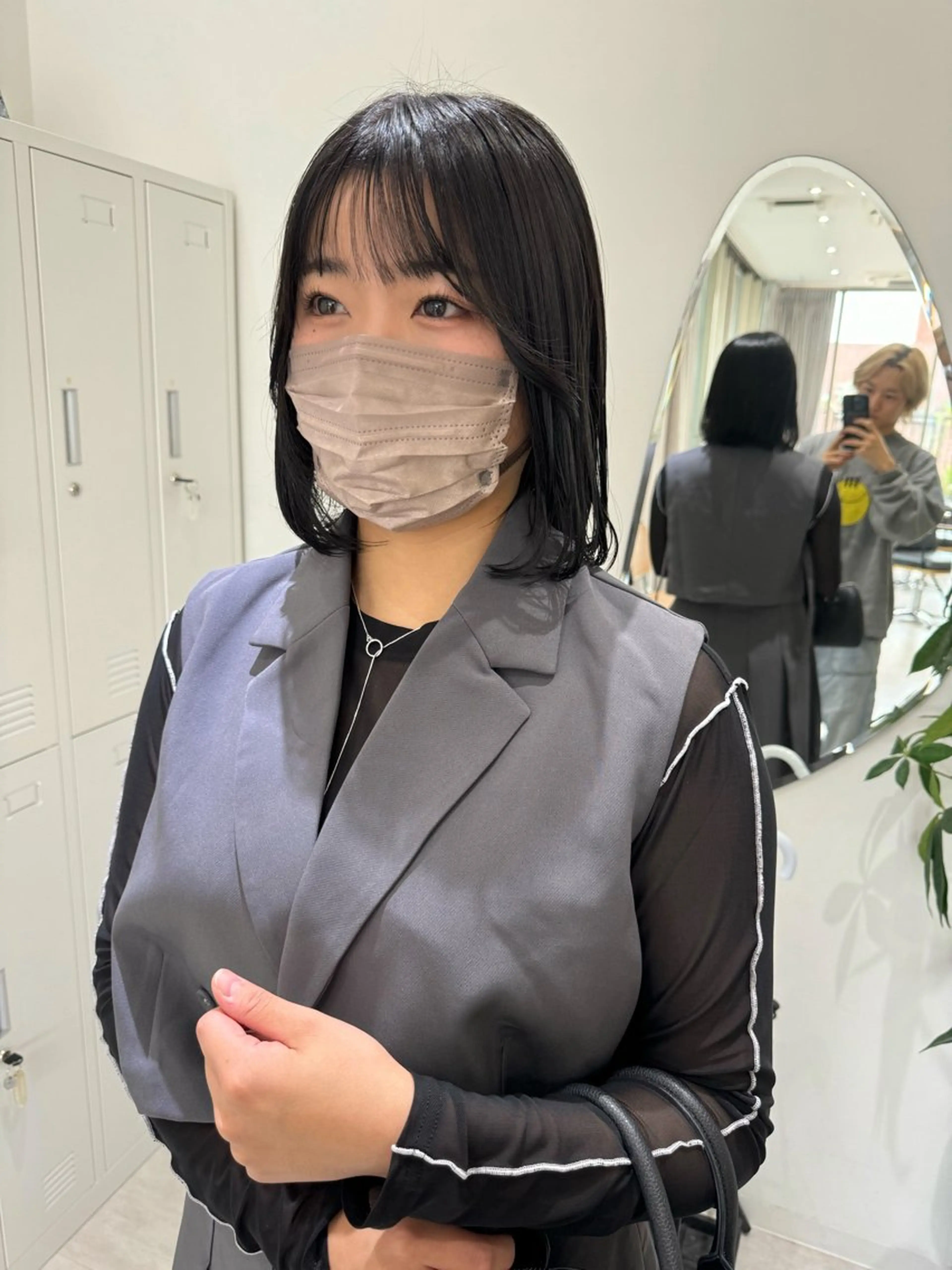 ミディアム カラー ダークグレー ダークグレージュ グレージュ ボブ 顔周りカット カット ヘアカラー トリートメント 透明感カラー ボブ ミディアム 齊木勇人のヘアスタイル