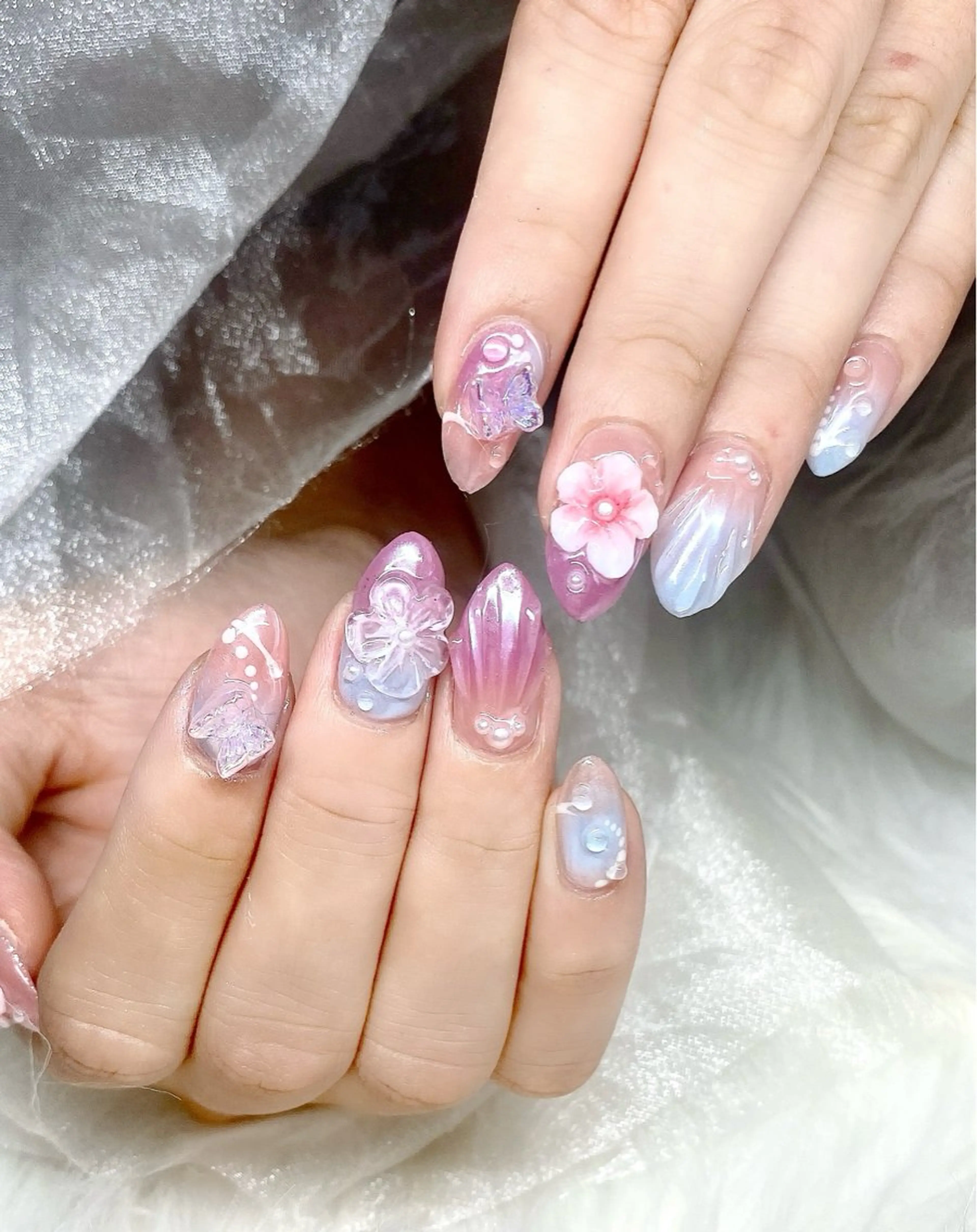 ネイル ハンドネイル ハンドケア Hi Beauty 渋谷(ネイル、ハイパーナイフ6、脂肪れいきゃく、マッサージ＆エステサロン)所属・Hi beauty 渋谷のネイルデザイン