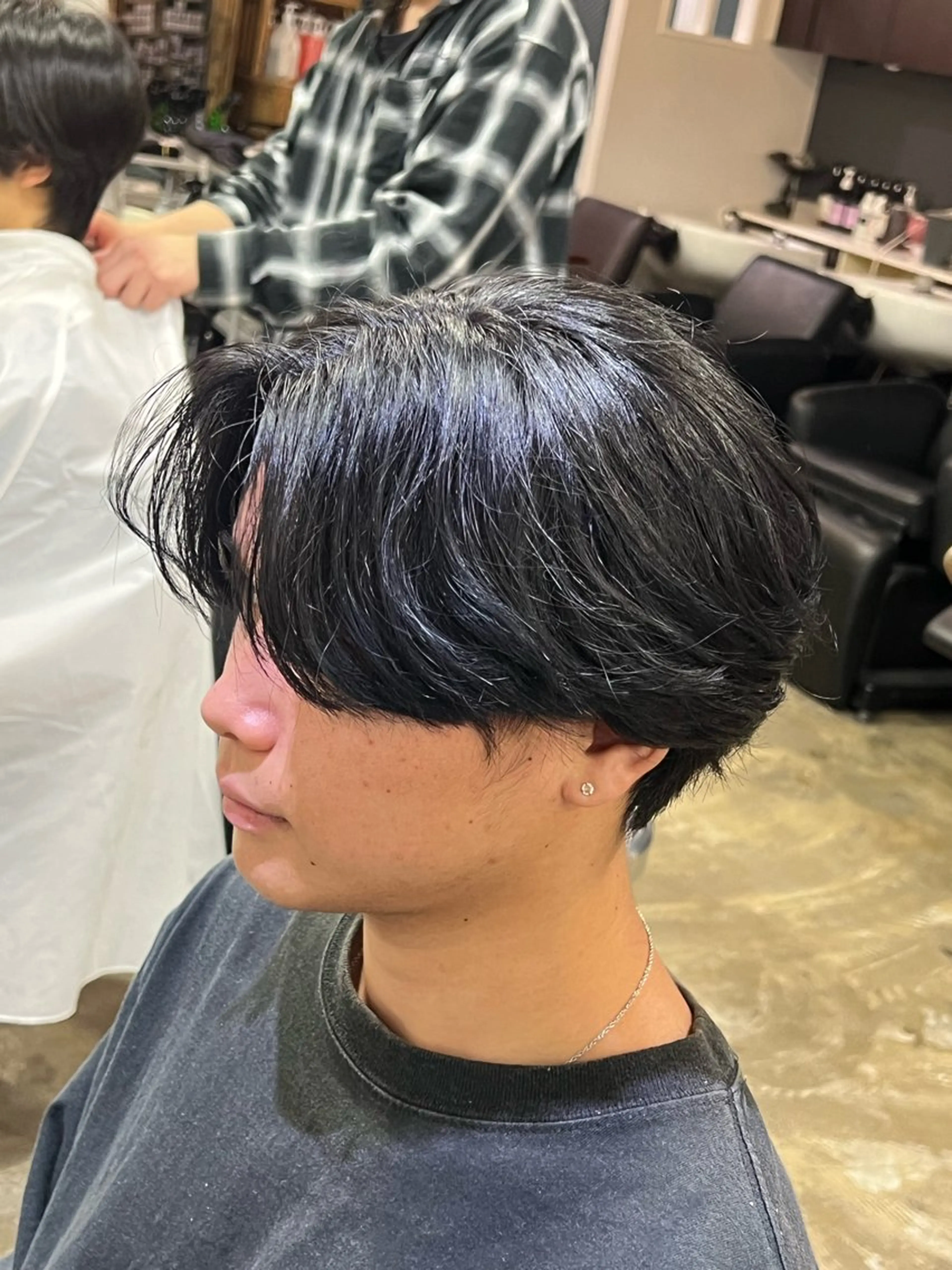 カラー メンズ 湖城 恵吾のヘアスタイル