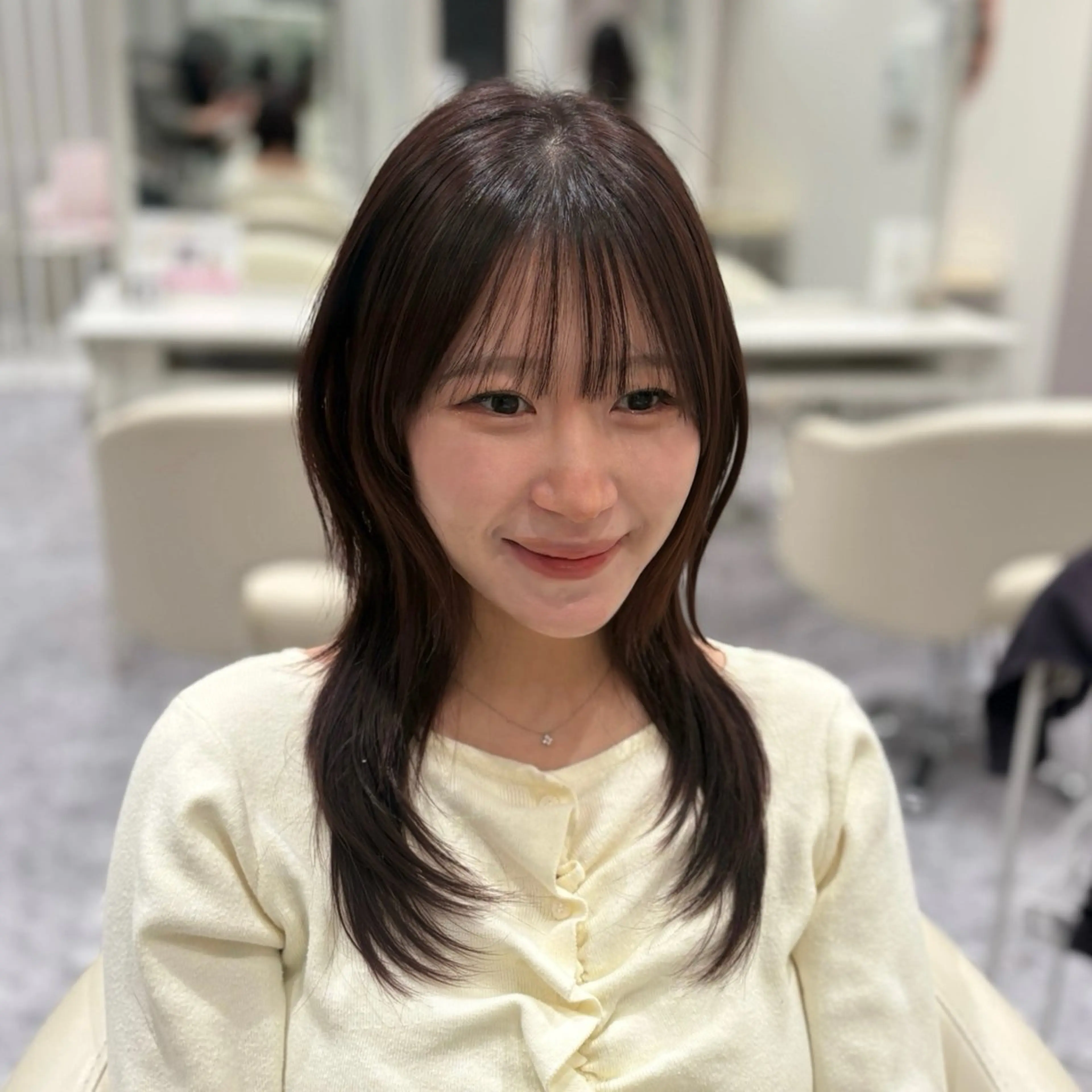 セミロング 韓国風ヘア navi/レイヤー ハッシュカット/愛華のヘアスタイル