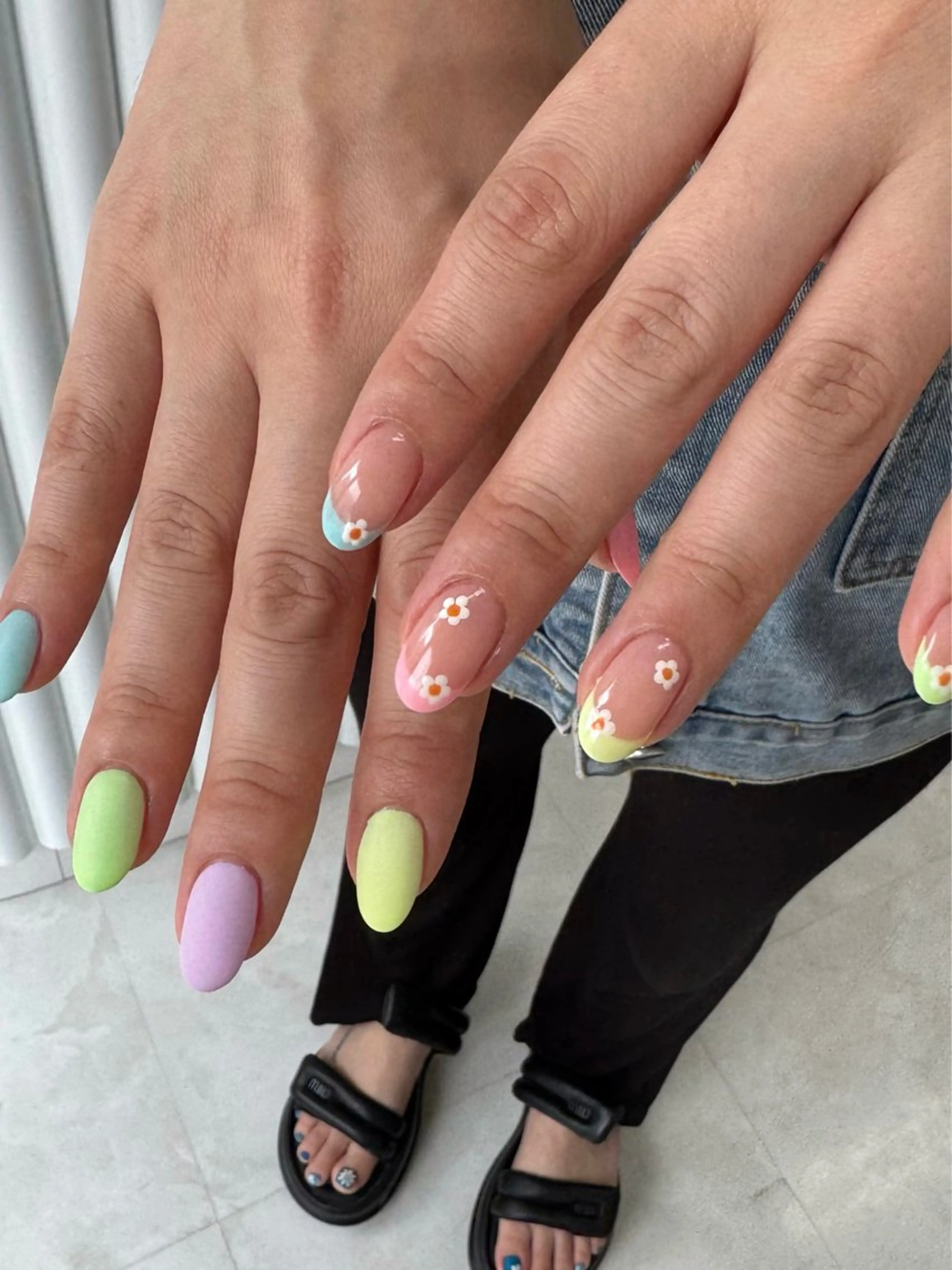 ネイル フレンチネイル ニュアンスネイル ハンドネイル Nail salon Genie所属・Nail salon Genieのネイルデザイン