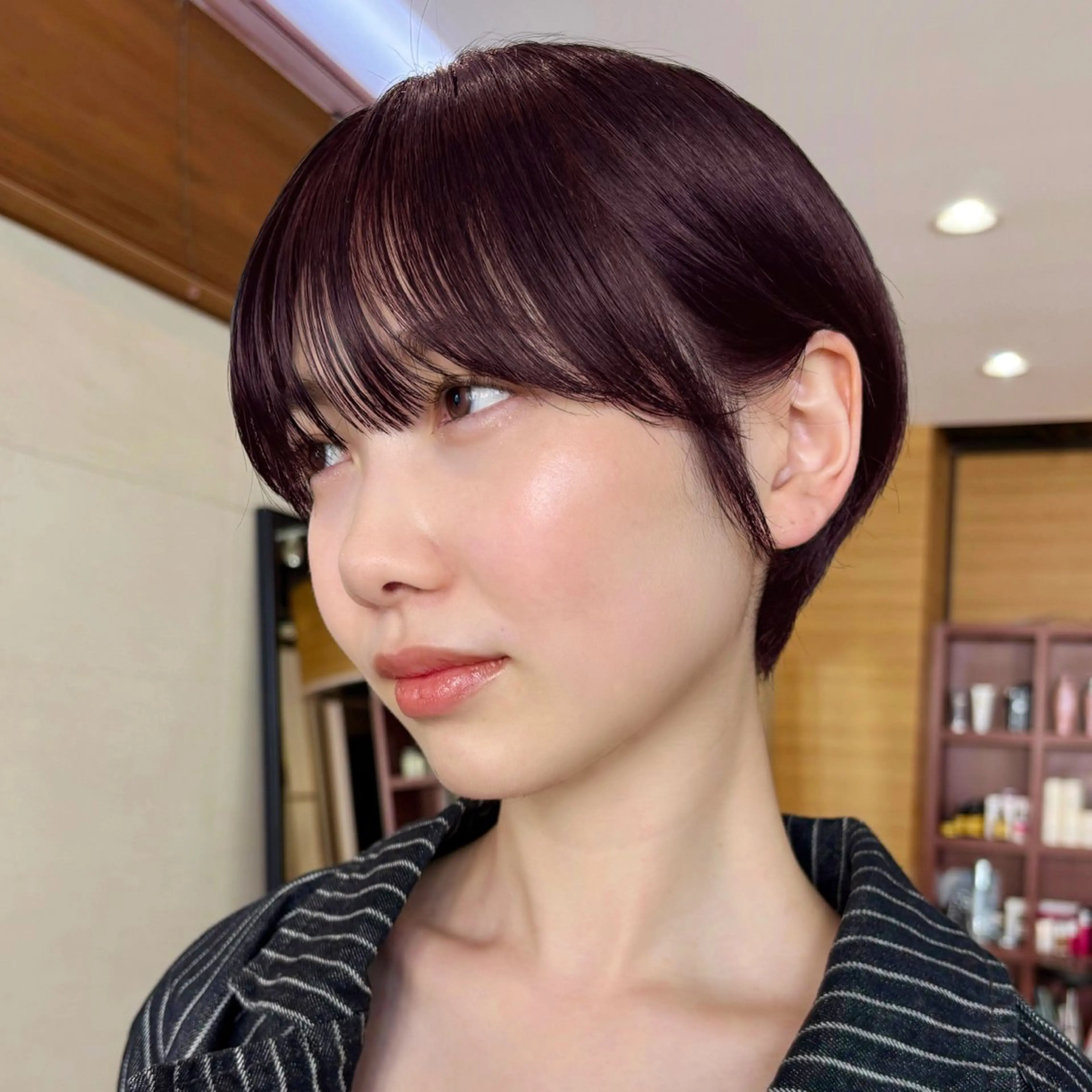 ショート カラー ブリーチ ダブルカラー ラベンダーカラー ブリーチなしカラー ピンクカラー 顔まわり🥨レイヤー /透明感/水口舞奈のヘアスタイル