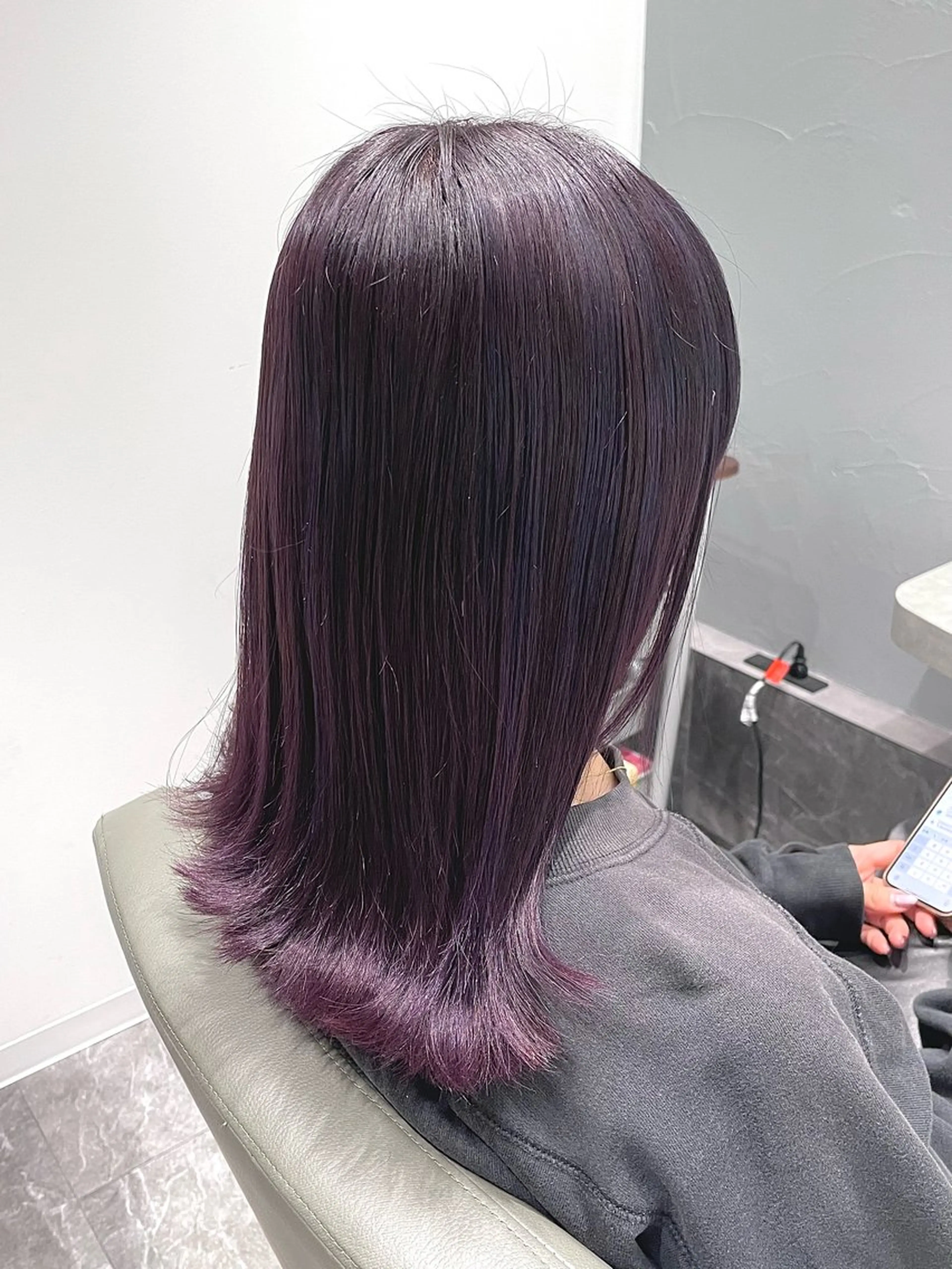 ロング カラー ハイライトカラー パープルカラー ハイライト 吉田 空 （POANA.）のヘアスタイル