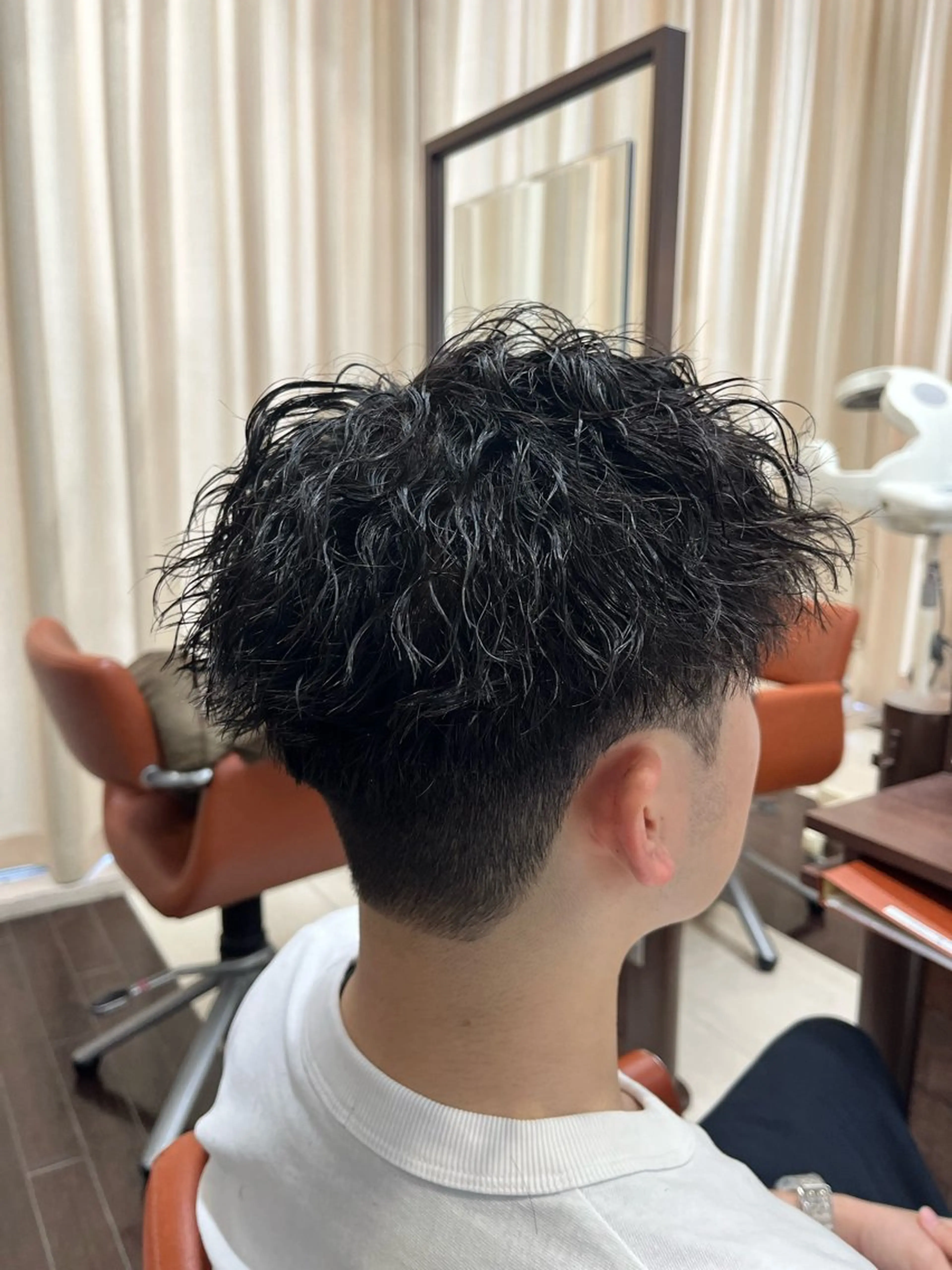 ショート パーマ メンズ マッシュ メンズパーマ ツイストスパイラルパーマ スパイラルパーマ 🧊メンズ特化🧊 高木航希のヘアスタイル