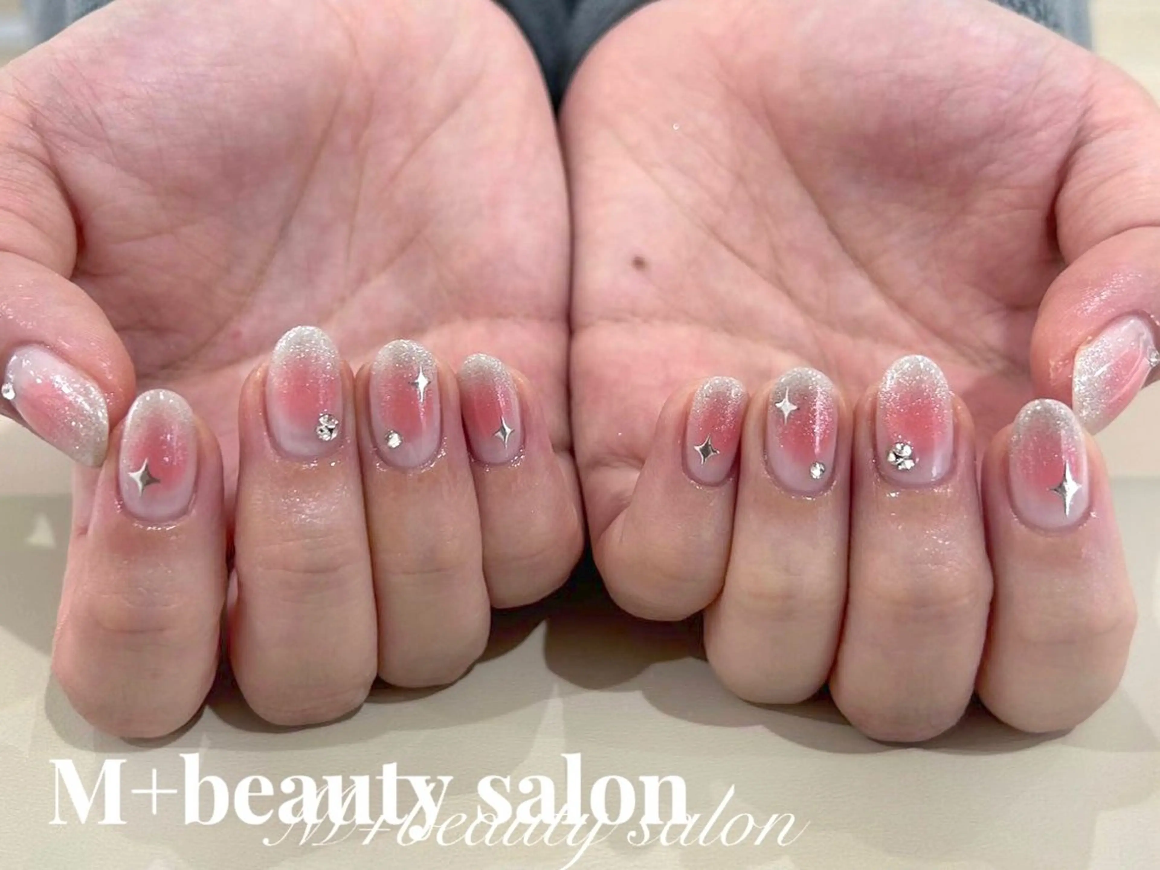 ネイル M+  Beauty Salonのネイルデザイン