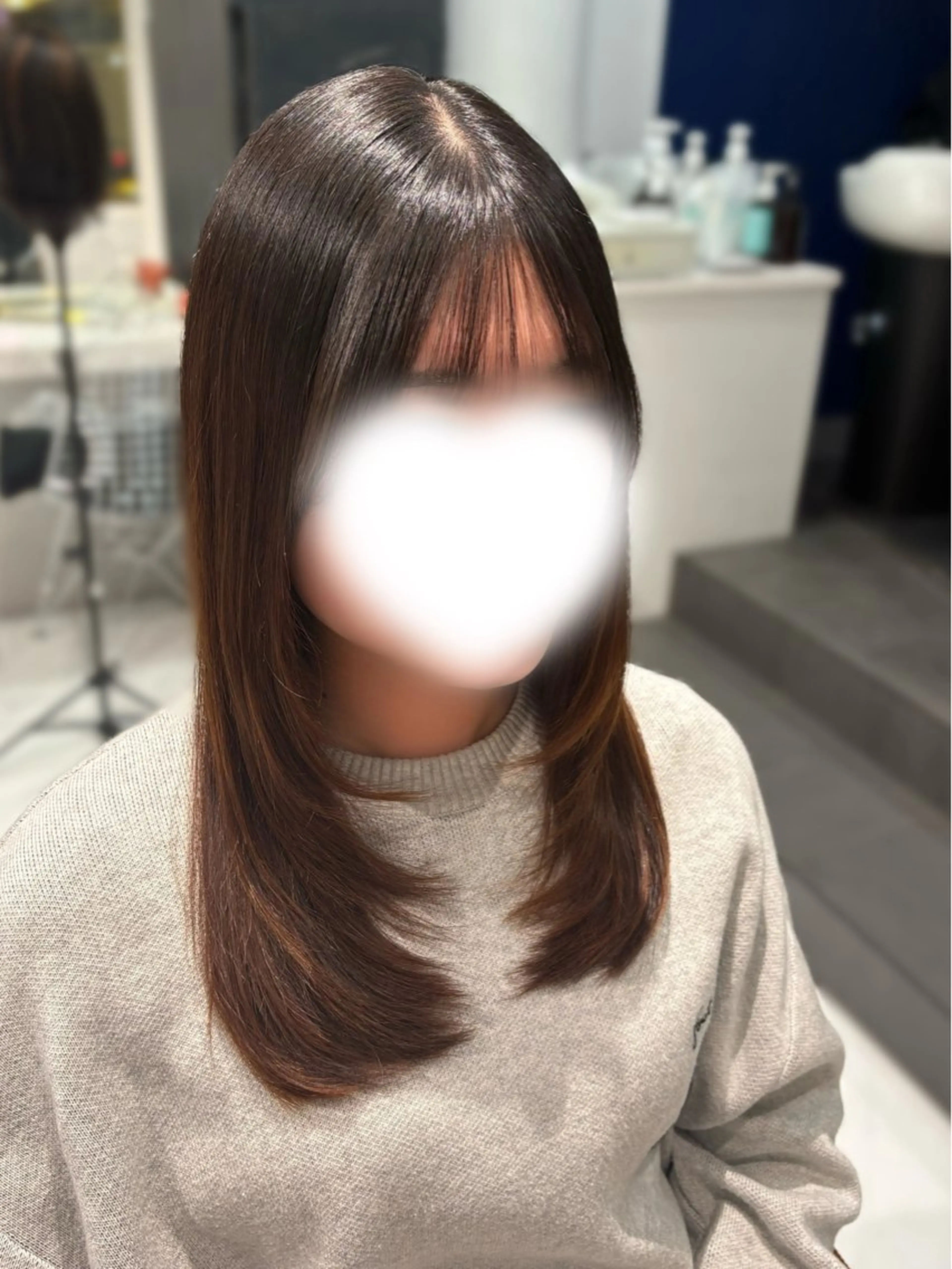 セミロング カット ﾊﾙｶ🌷顔周り /レイヤーカットのヘアスタイル