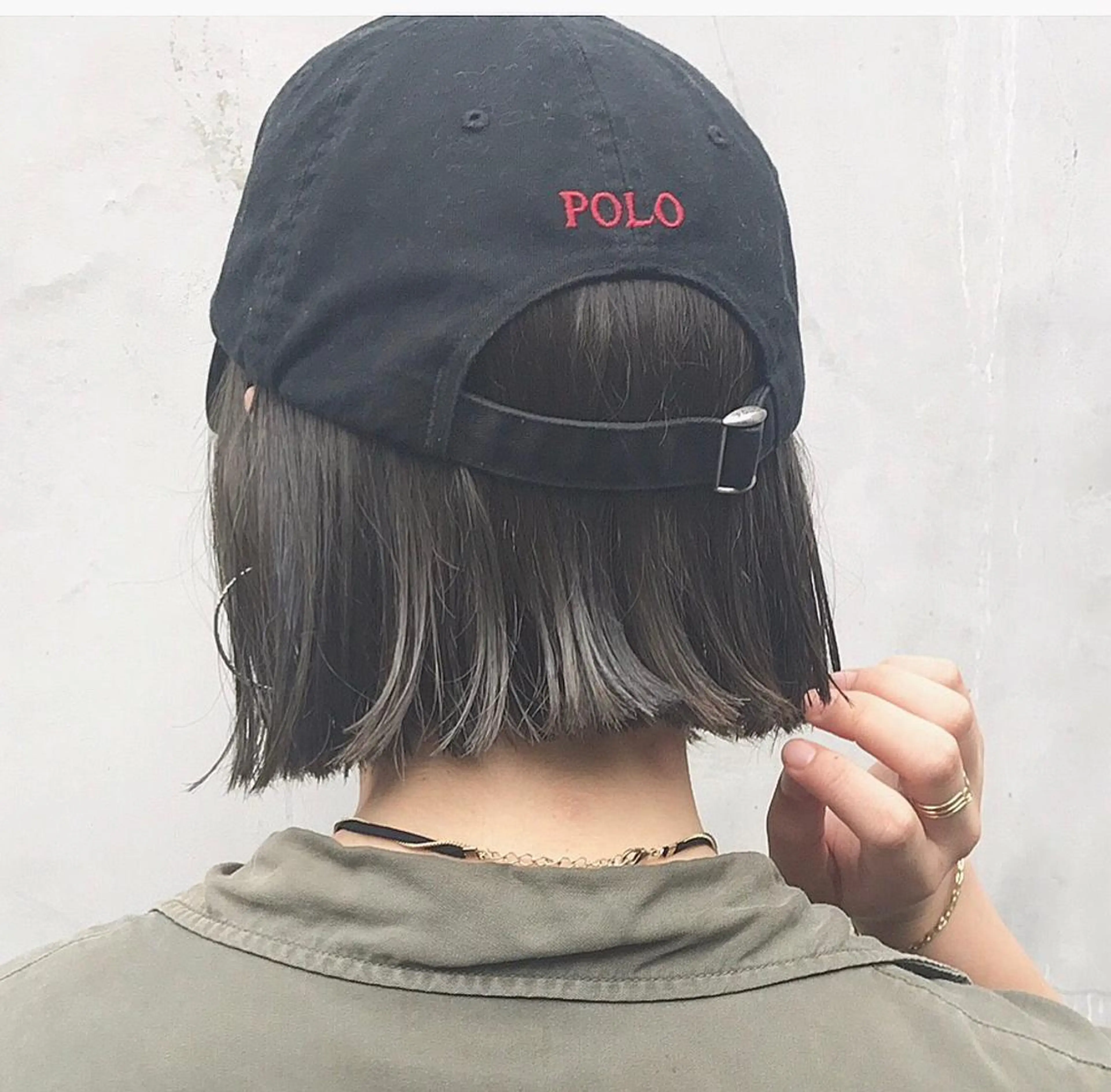 ミディアム カラー ヤスドミ ケイスケのヘアスタイル