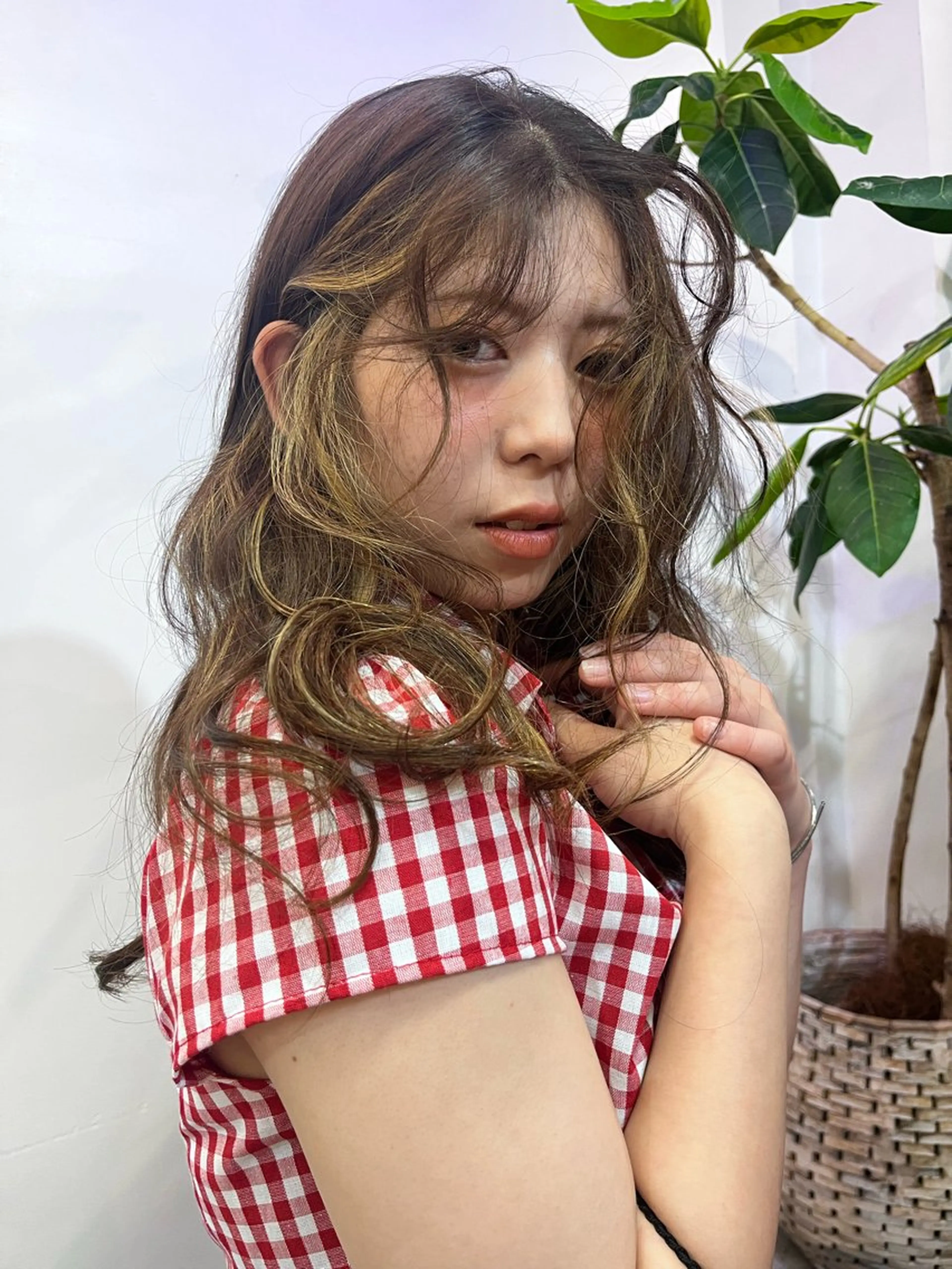 カラー カット ヘアカラー トリートメント ヘッドスパ ness 一花のヘアスタイル