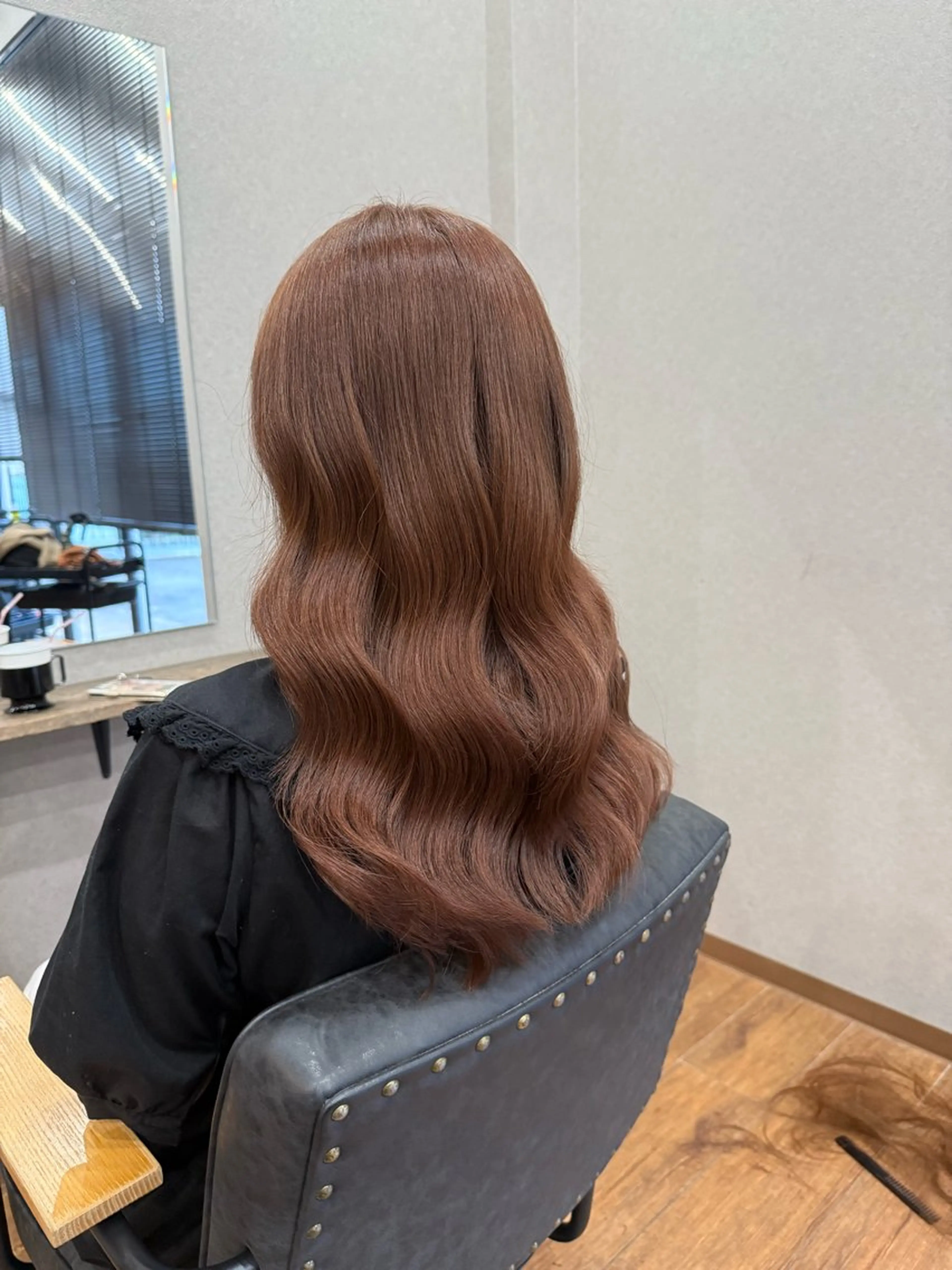ロング カラー ブラウンカラー ピンクカラー ピンクブラウン カット ヘアカラー トリートメント clocca所属・鵜飼 真伍のヘアスタイル