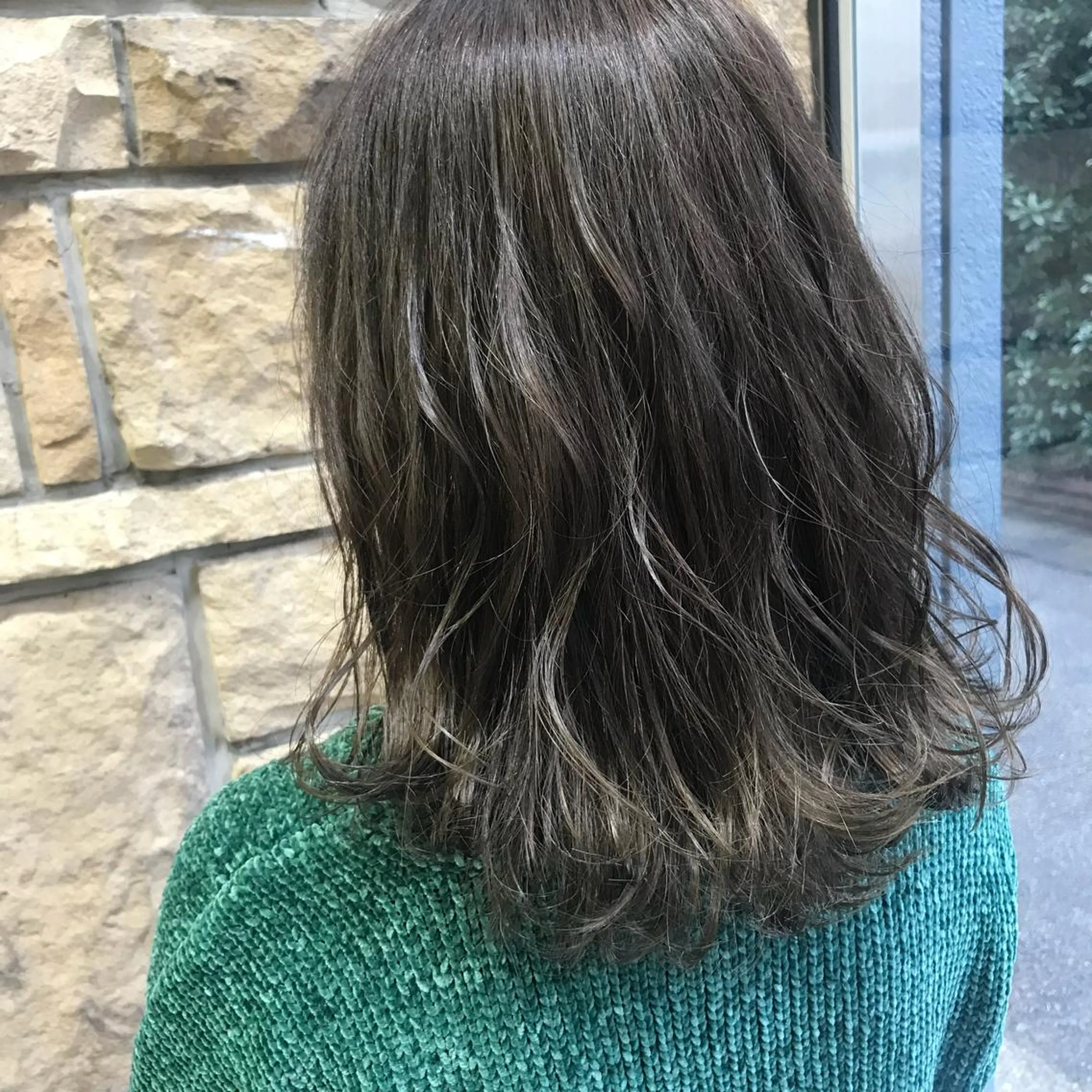 セミロング カラー AMI ウルフパーマ/メンズのヘアスタイル