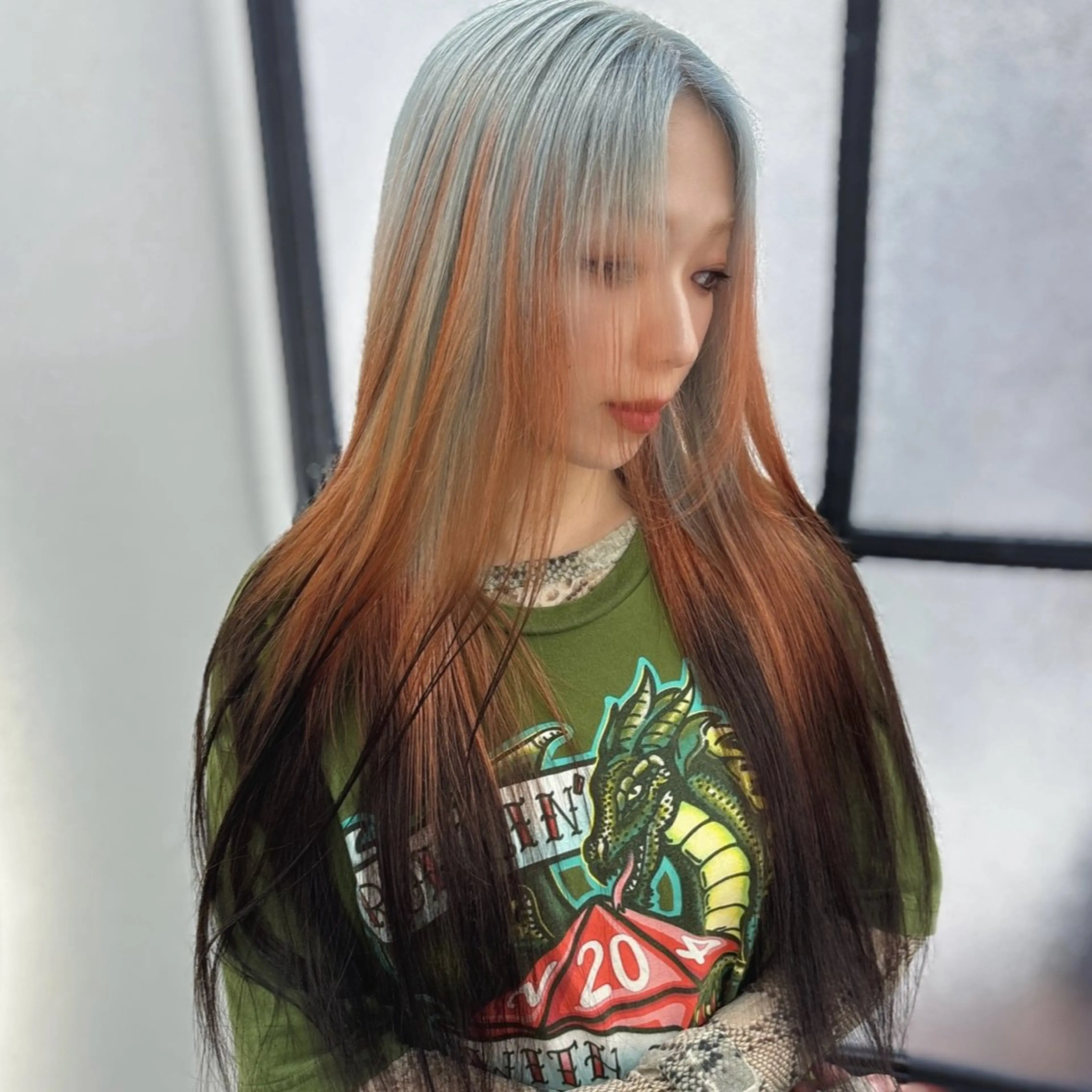 ロング カラー ヘアカラー Ren. 🦋デザインカラーのヘアスタイル