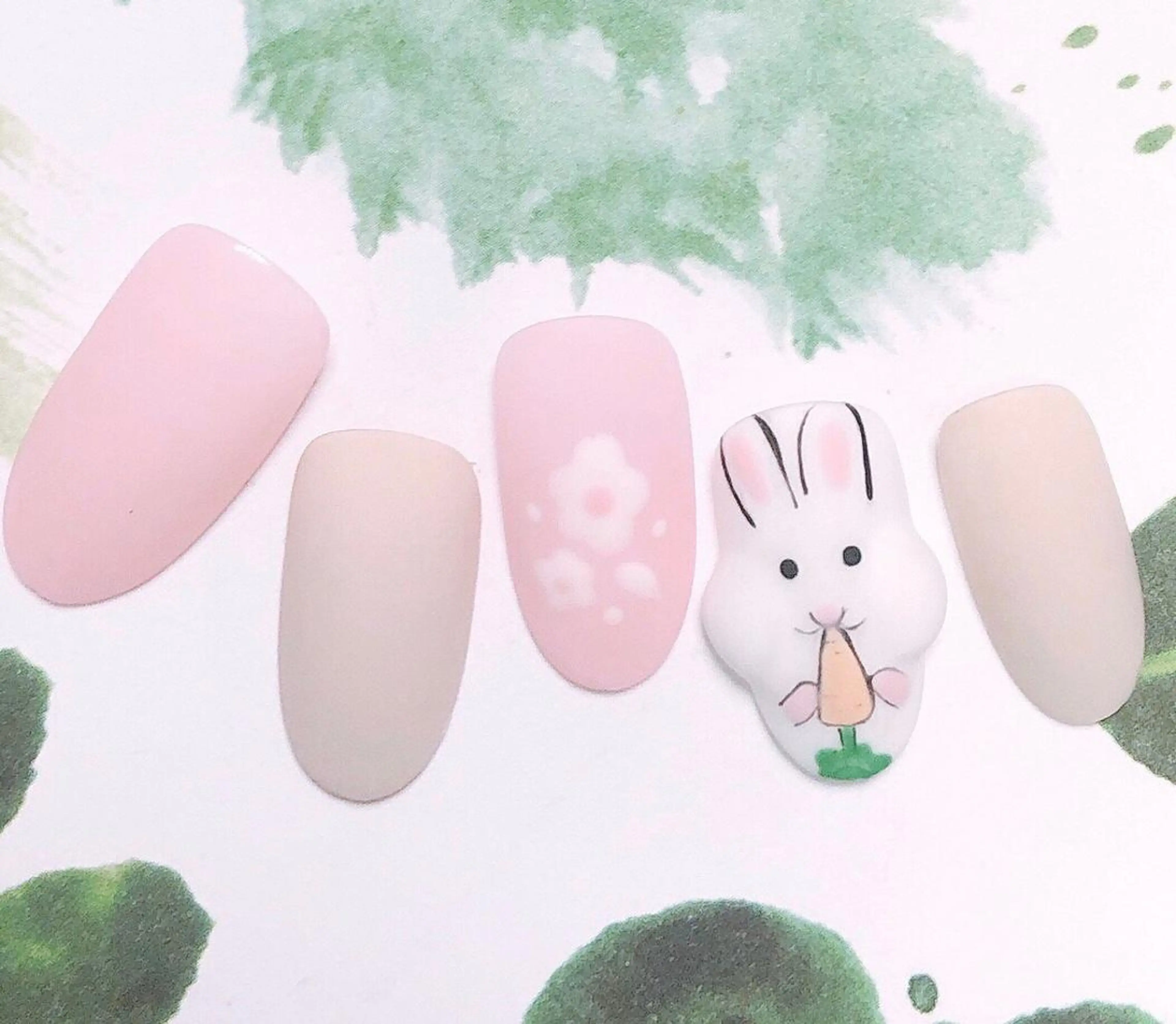 ネイル mano nella manoのネイルデザイン