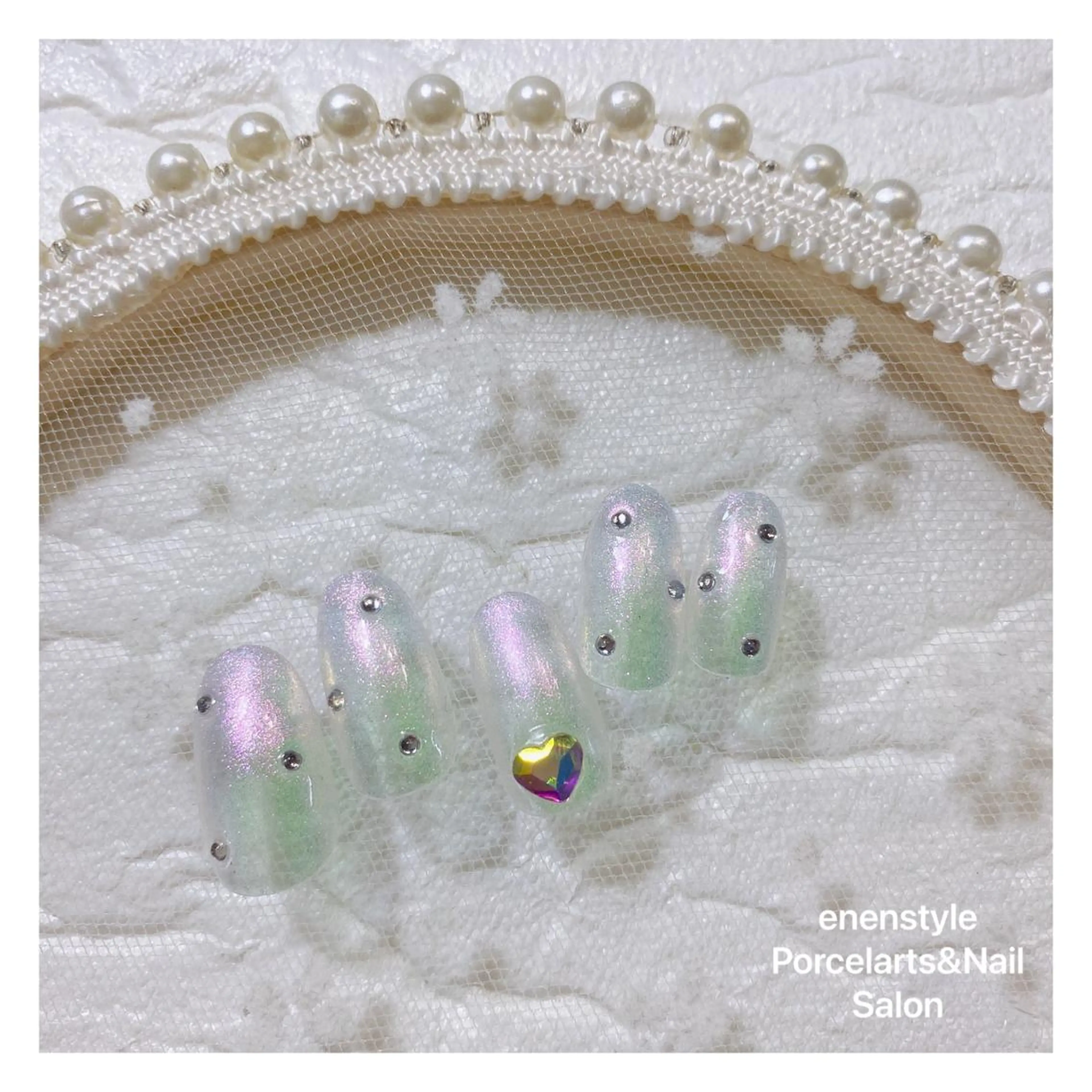 ミディアム ネイル 👑enen style👑のネイルデザイン