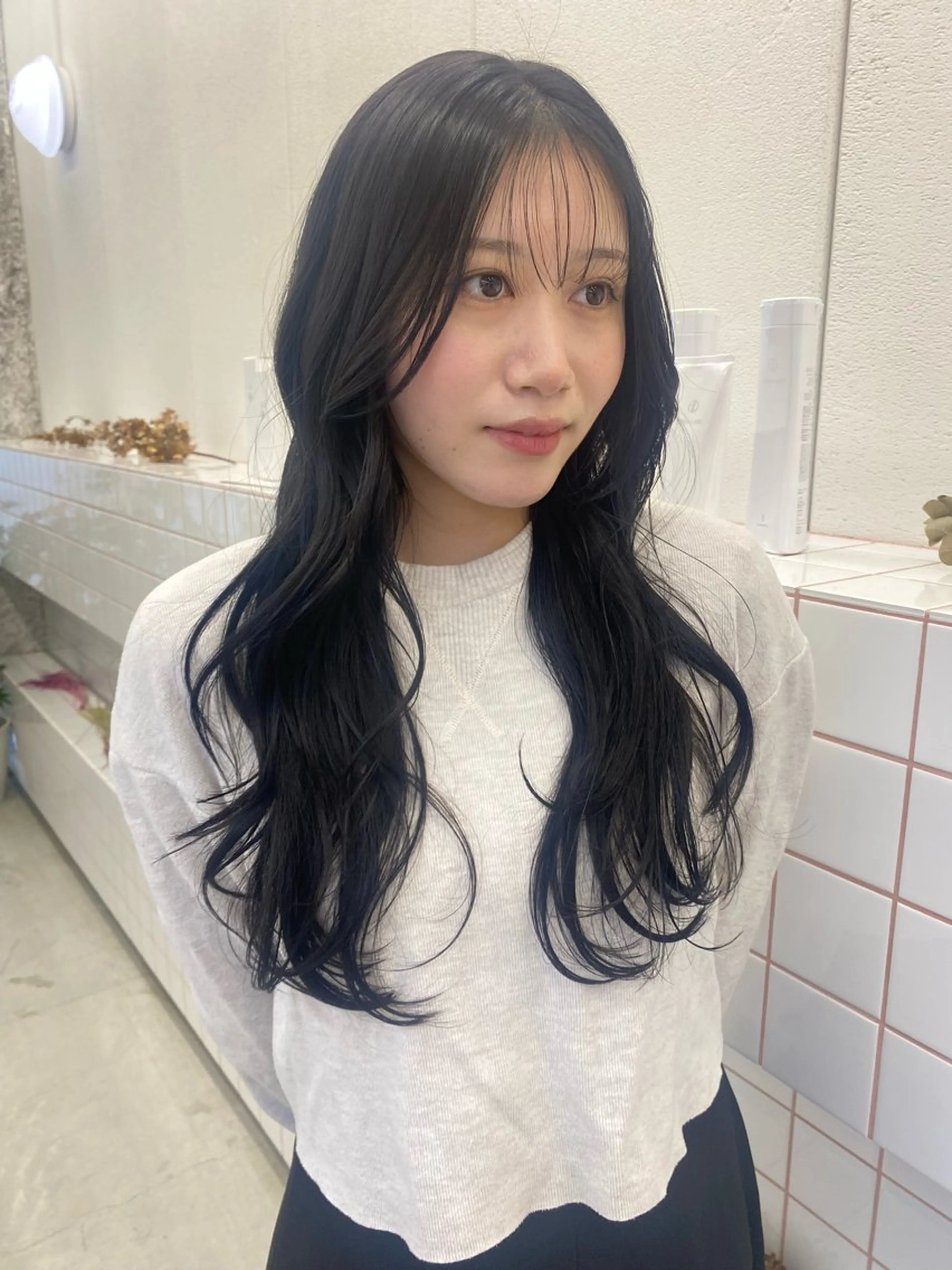 【艶髪🫧】カット✂︎＋髪質改善トリートメント+長さ料金＋土日祝+1,100の写真