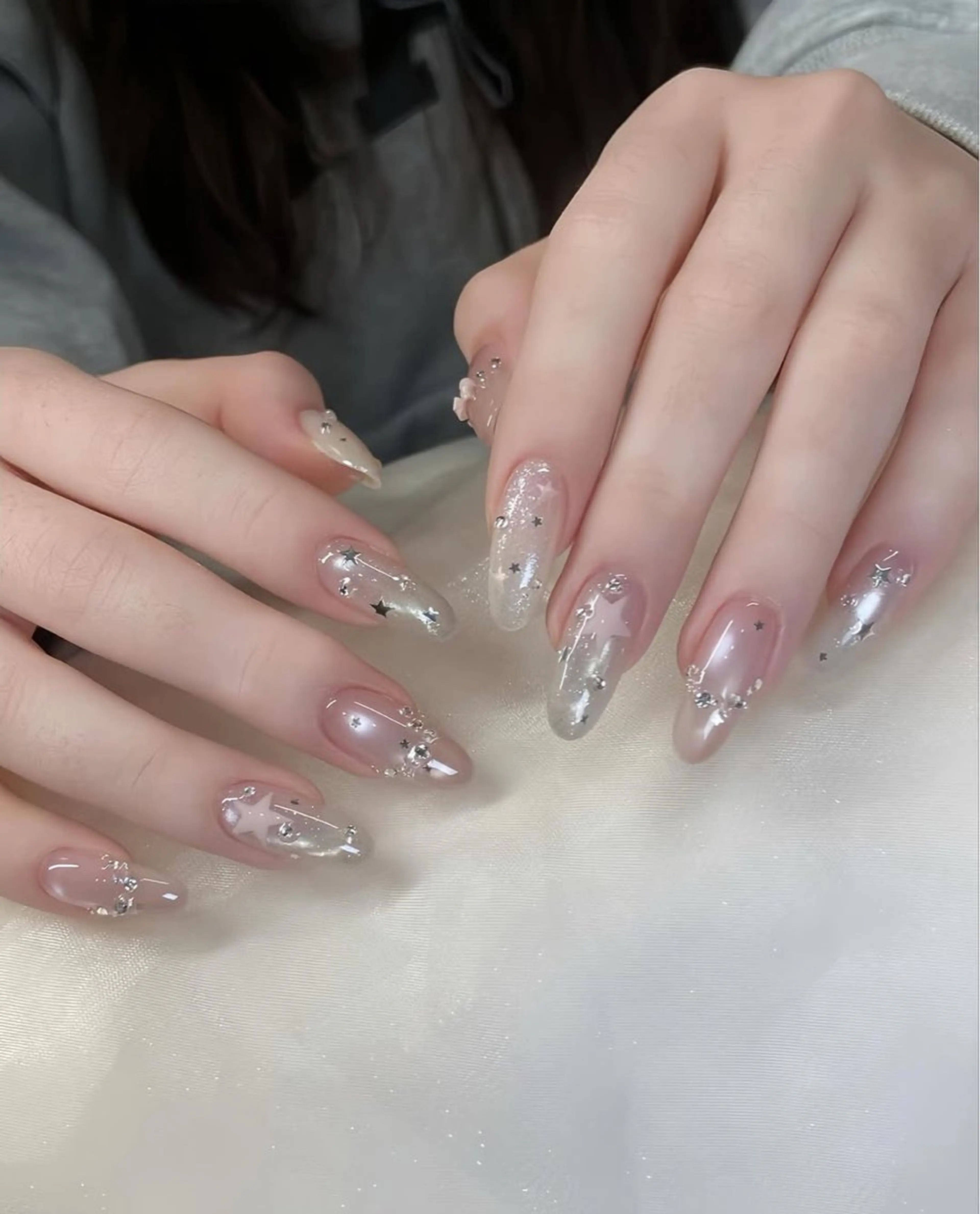 ネイル 韓国ネイル マグネットネイル シンプルネイル ネイルチップ ワンホンネイル ハンドネイル ゆい ノエラネイルのネイルデザイン