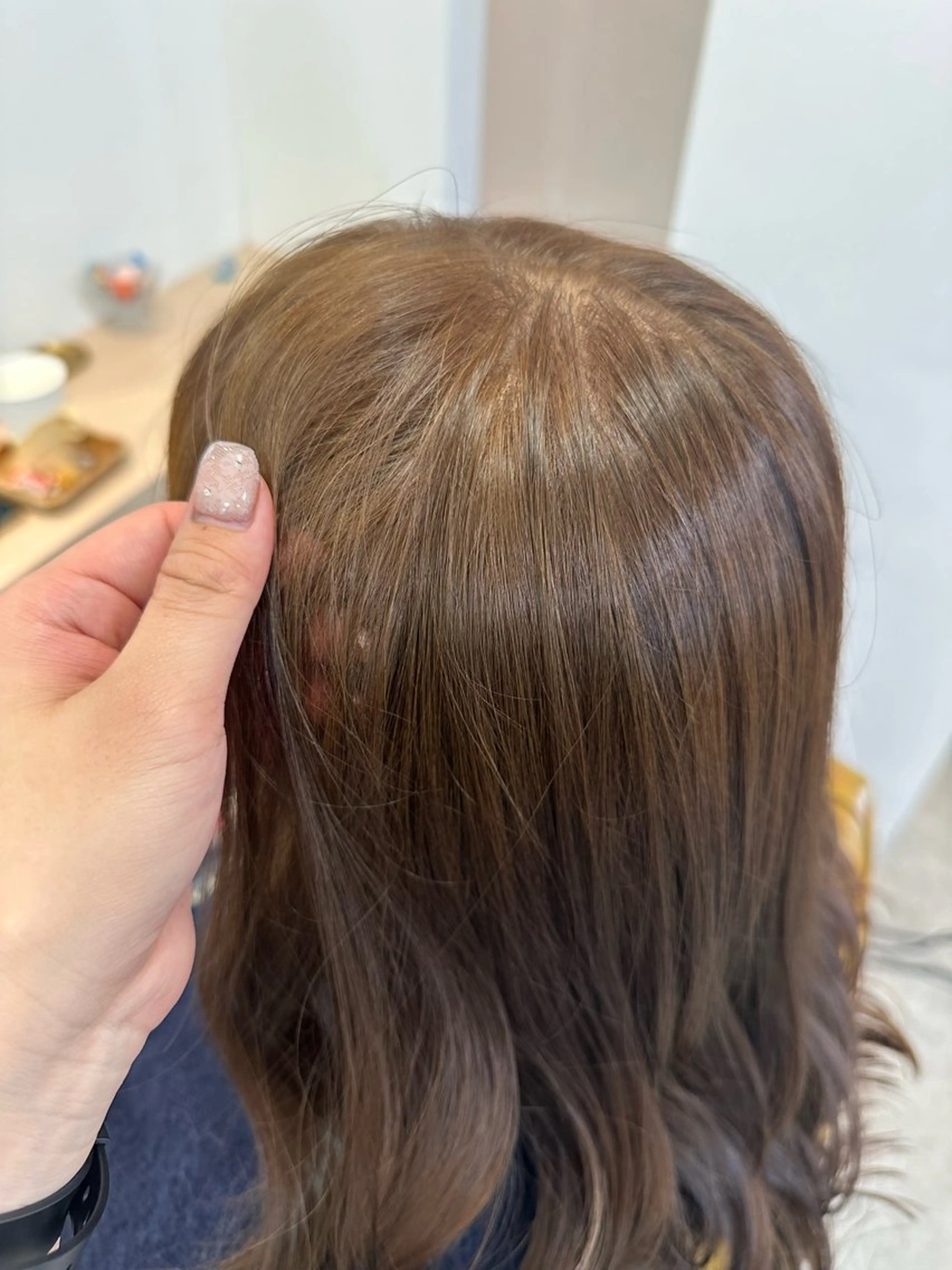 ロング カラー ベージュカラー 立川 芽依のヘアスタイル