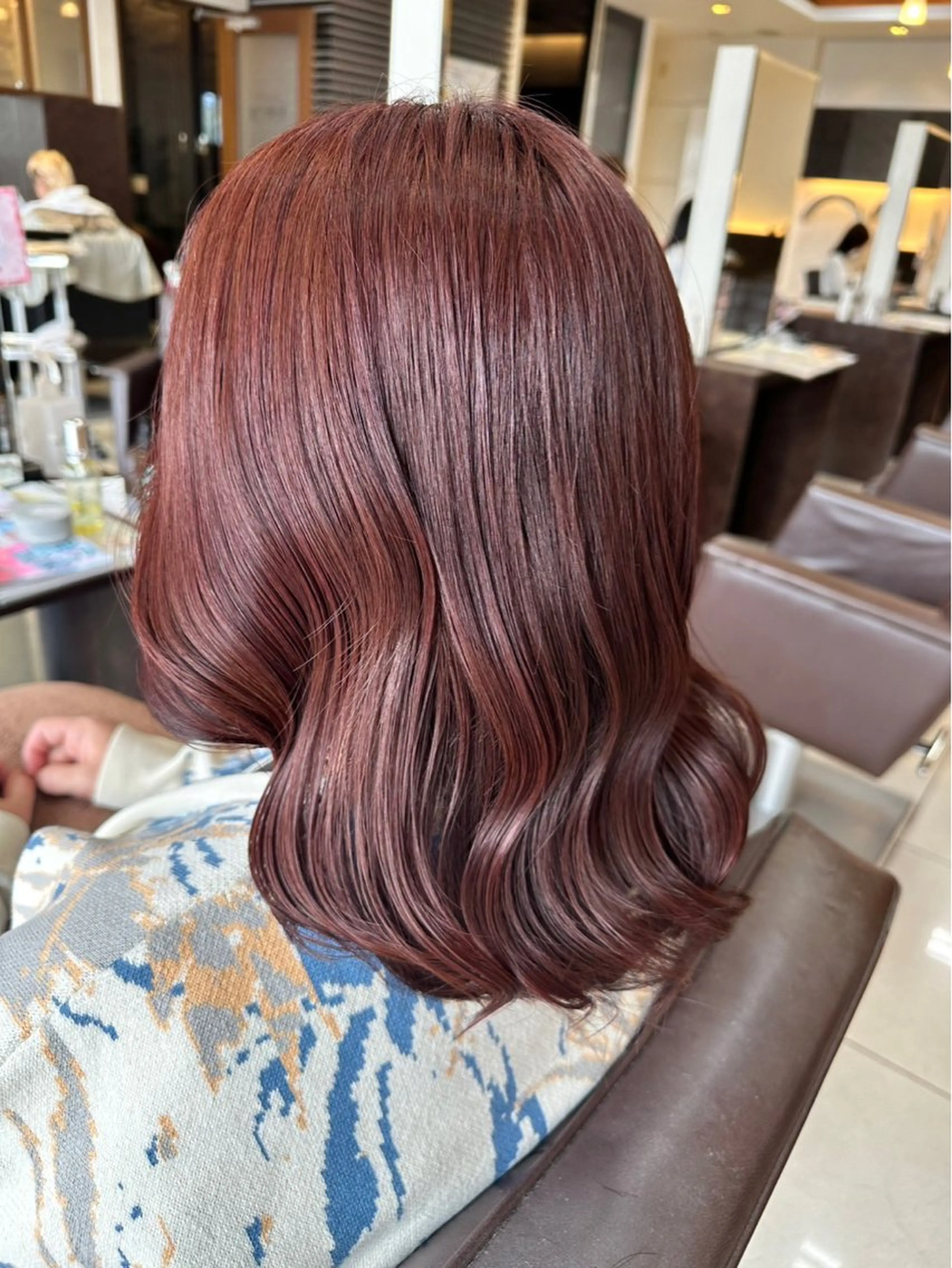 ミディアム カラー ブラウンカラー ピンクカラー ピンクブラウン 🤎韓国ヘア ベージュ まゆか🤎のヘアスタイル