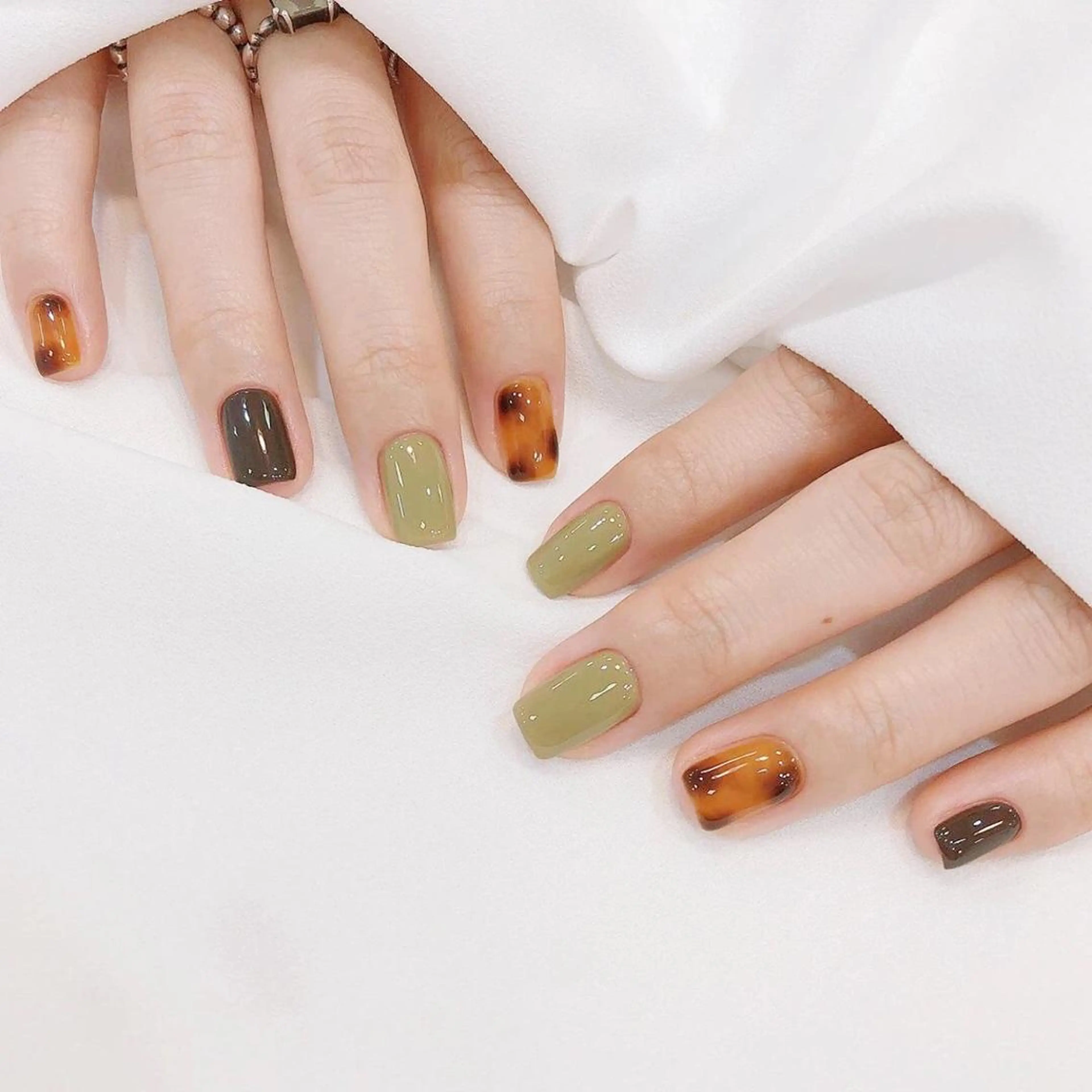 ネイル ハンドネイル ハンドケア OCEAN nail eyelash beauty所属・OCEAN nail パラジェル　取扱い店のネイルデザイン